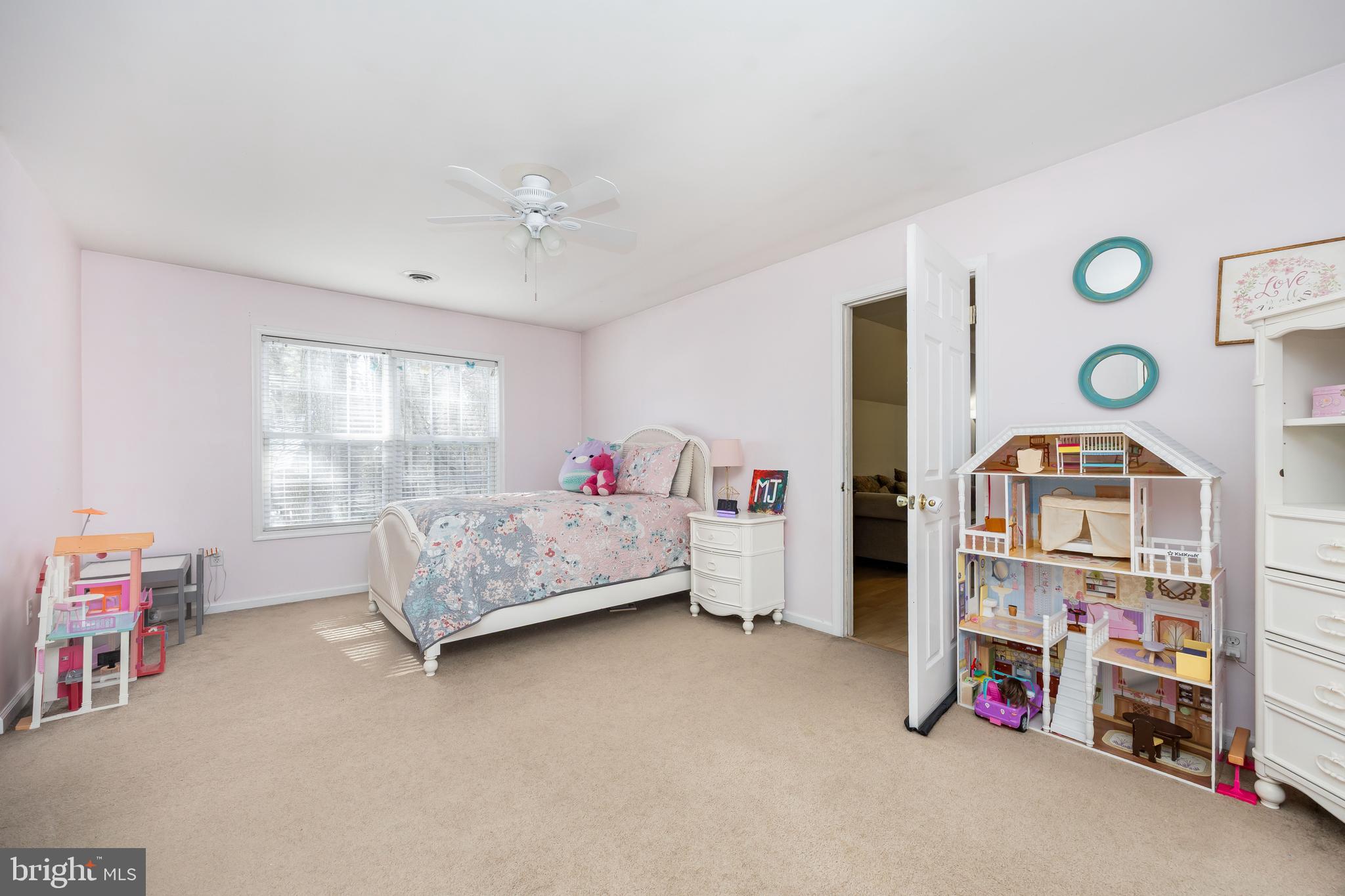 MOCKING BIRD - Residential