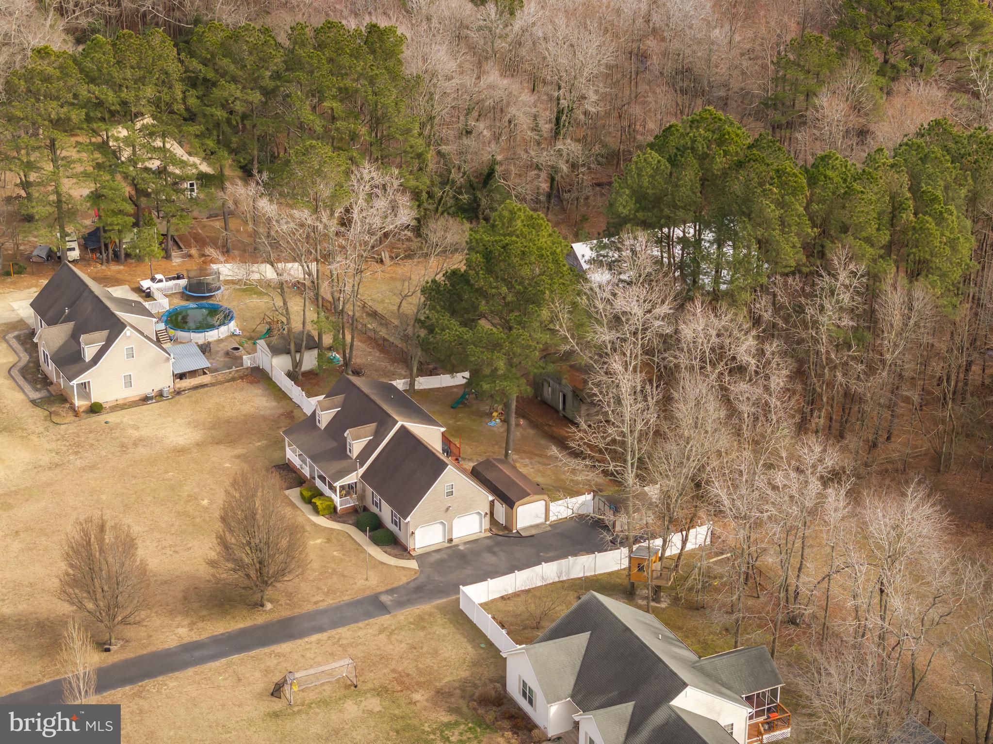 MOCKING BIRD - Residential