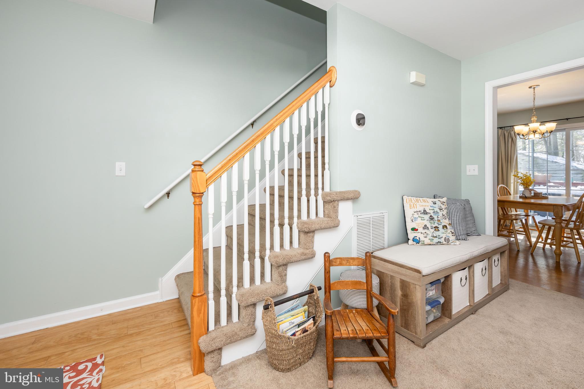 MOCKING BIRD - Residential