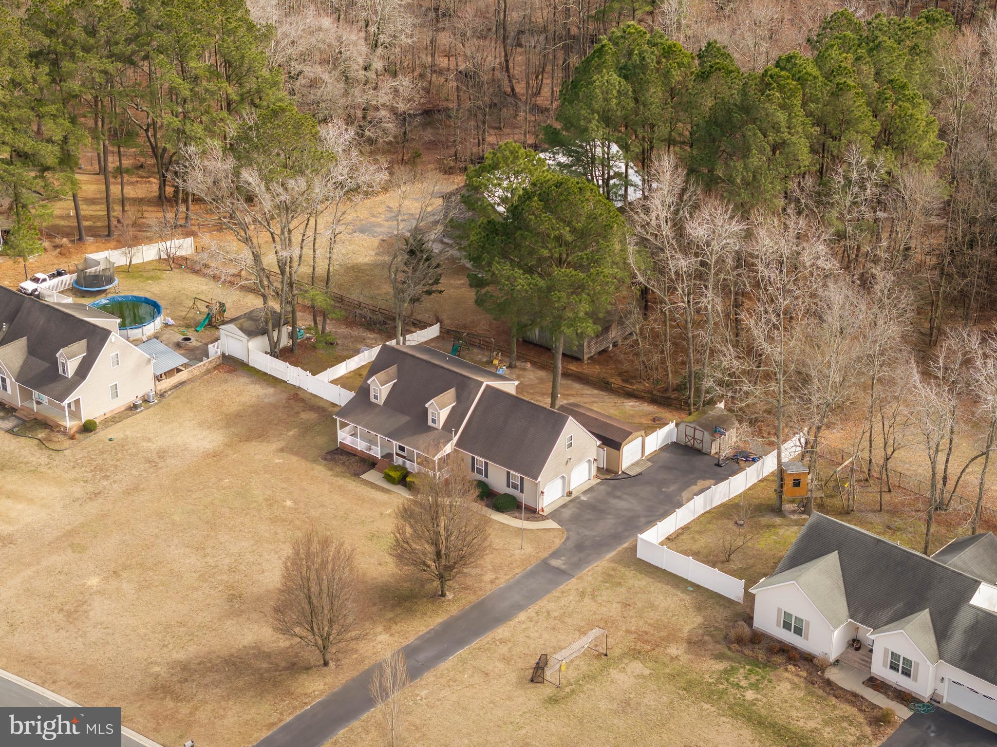 MOCKING BIRD - Residential