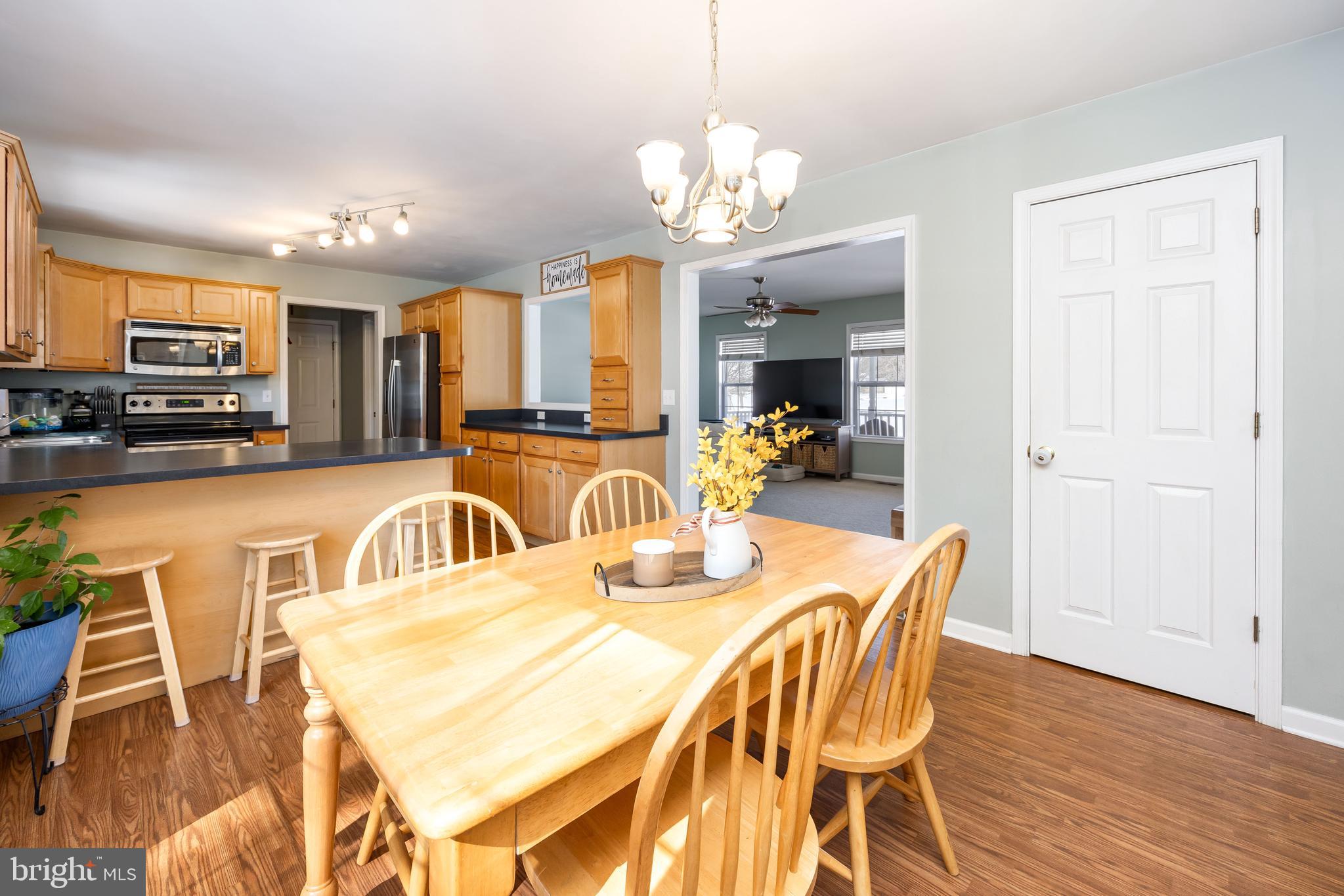 MOCKING BIRD - Residential