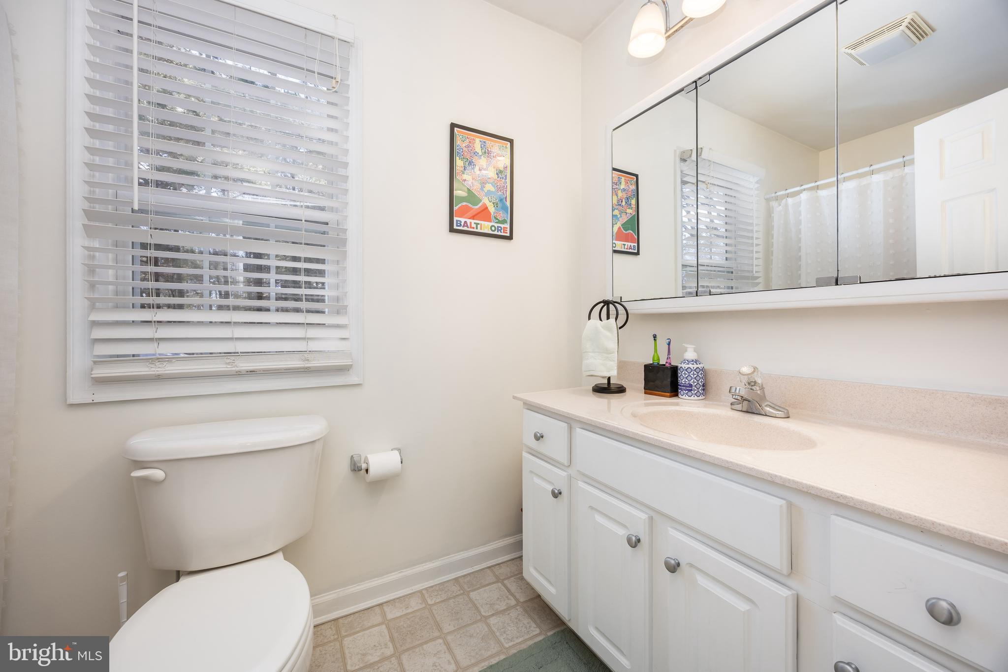 MOCKING BIRD - Residential