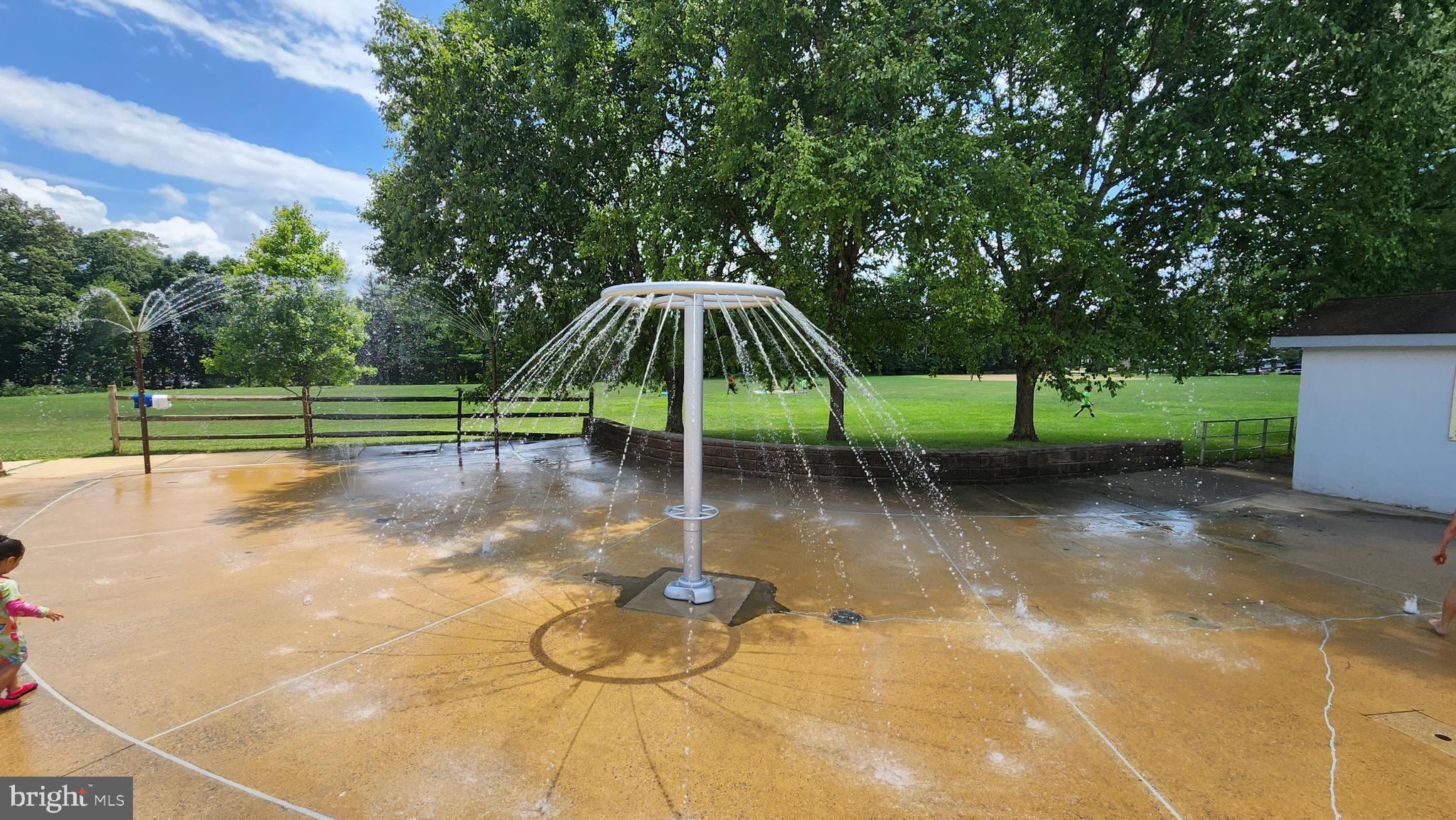 OAK SPRINGS - Residential Lease