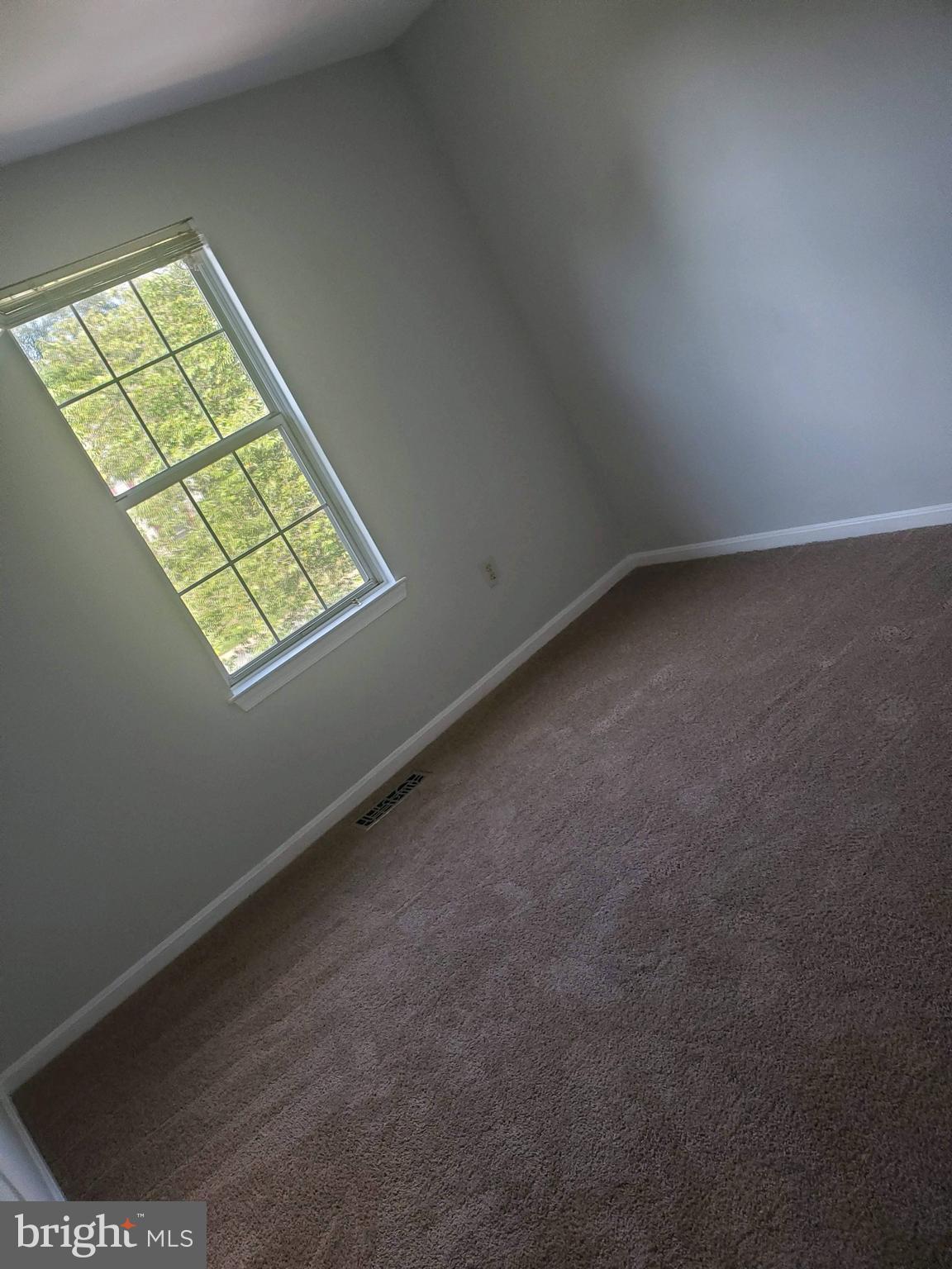 OAK SPRINGS - Residential Lease