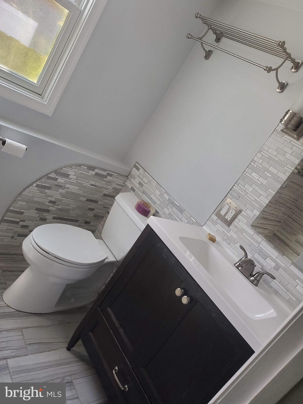 OAK SPRINGS - Residential Lease