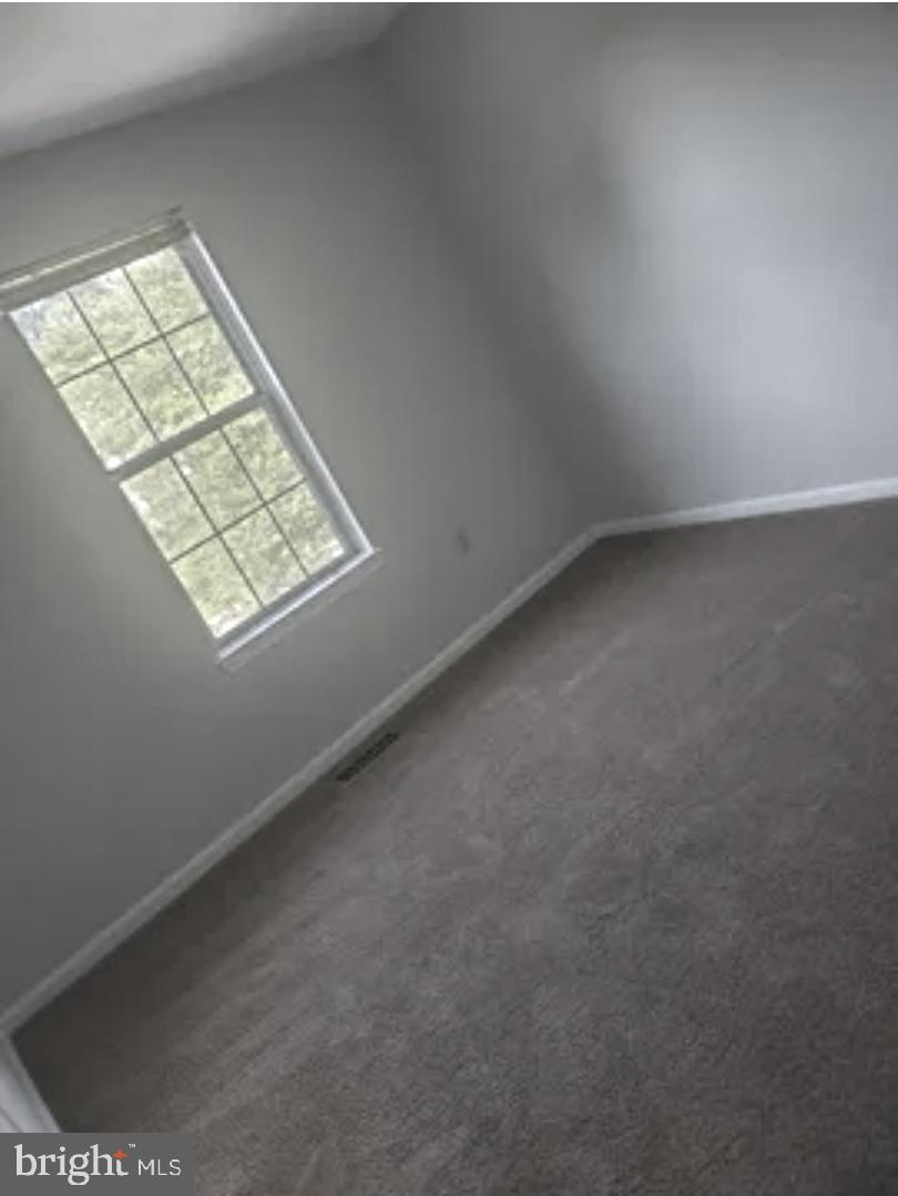 OAK SPRINGS - Residential Lease