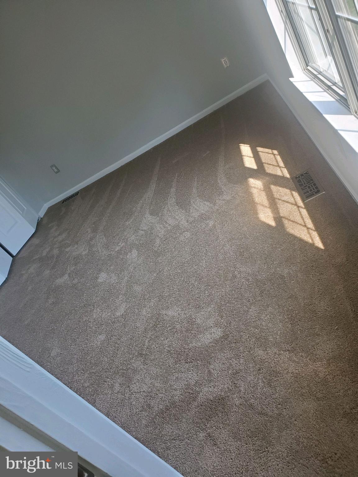 OAK SPRINGS - Residential Lease