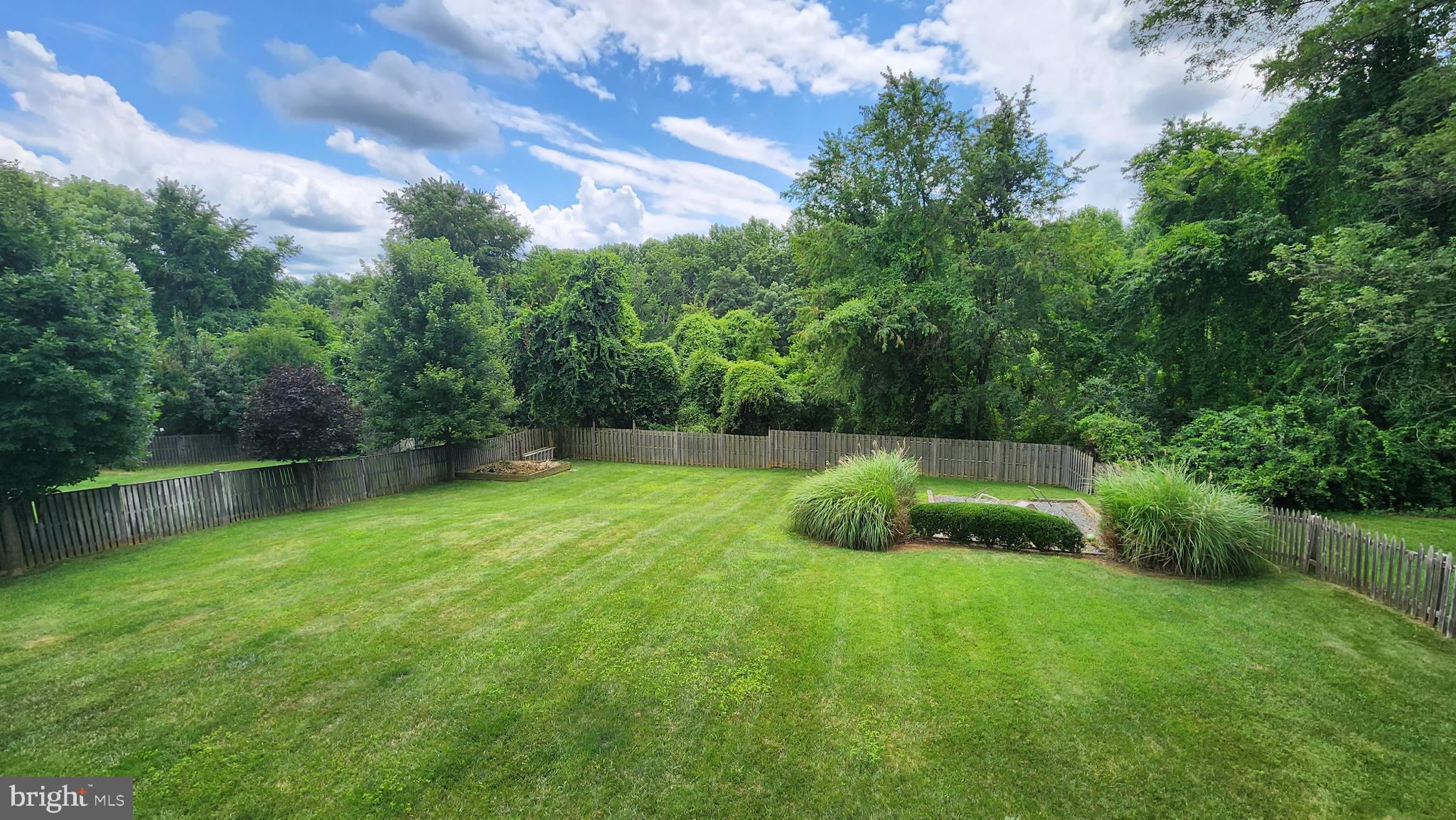 OAK SPRINGS - Residential Lease