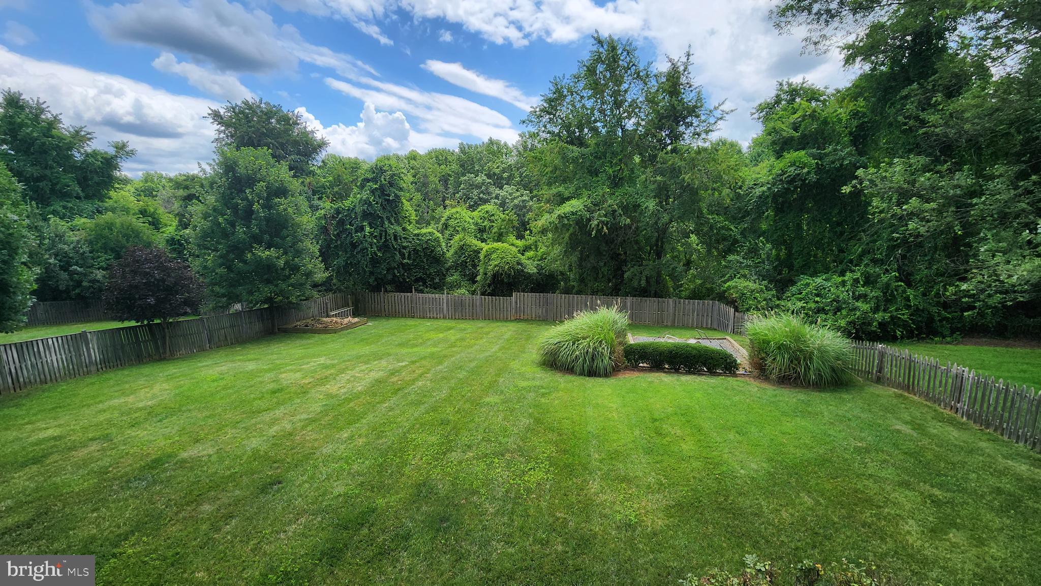 OAK SPRINGS - Residential Lease