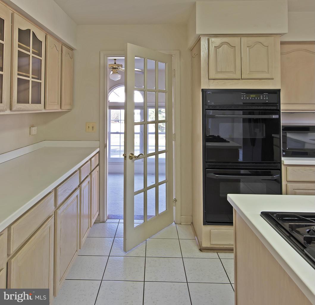 SOUTH WALES - Residential