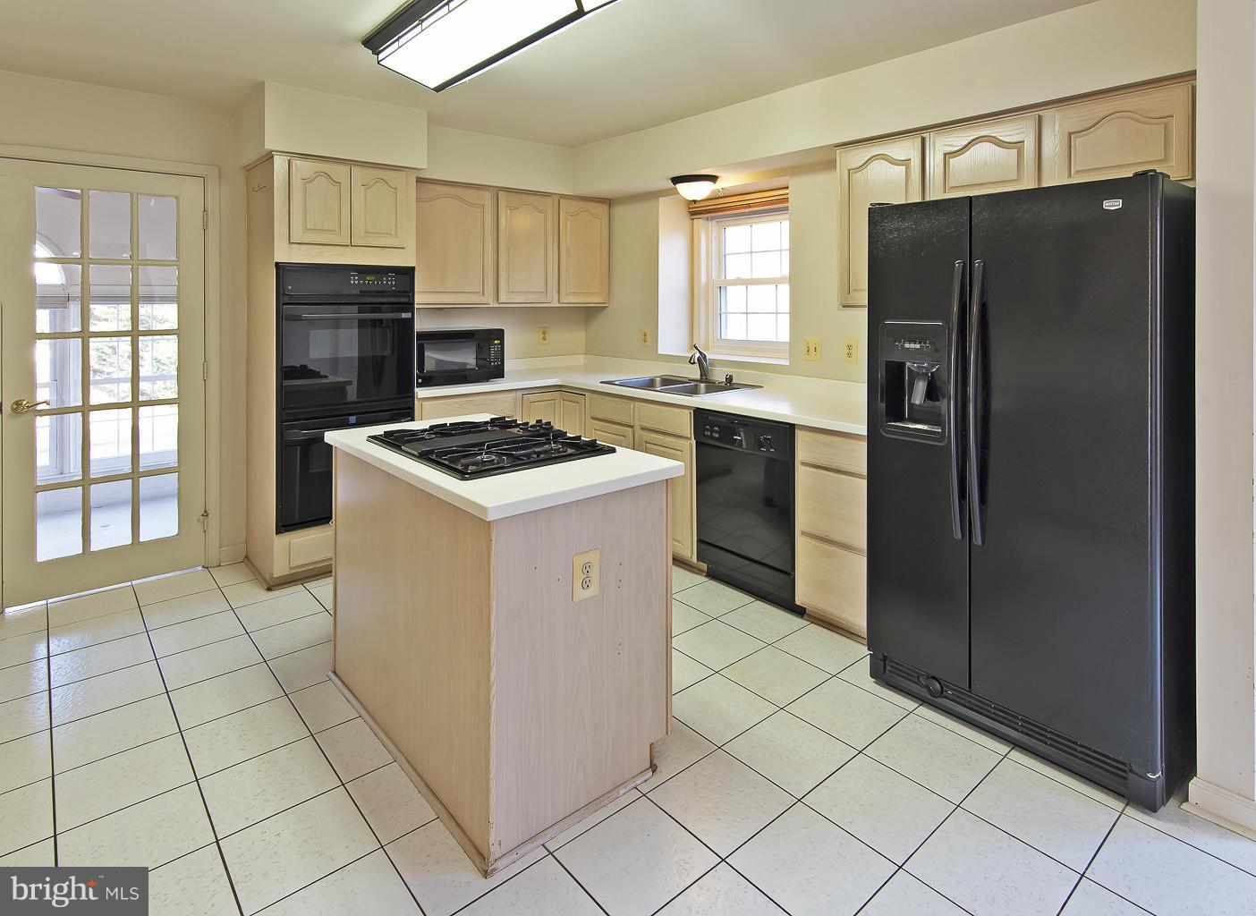 SOUTH WALES - Residential