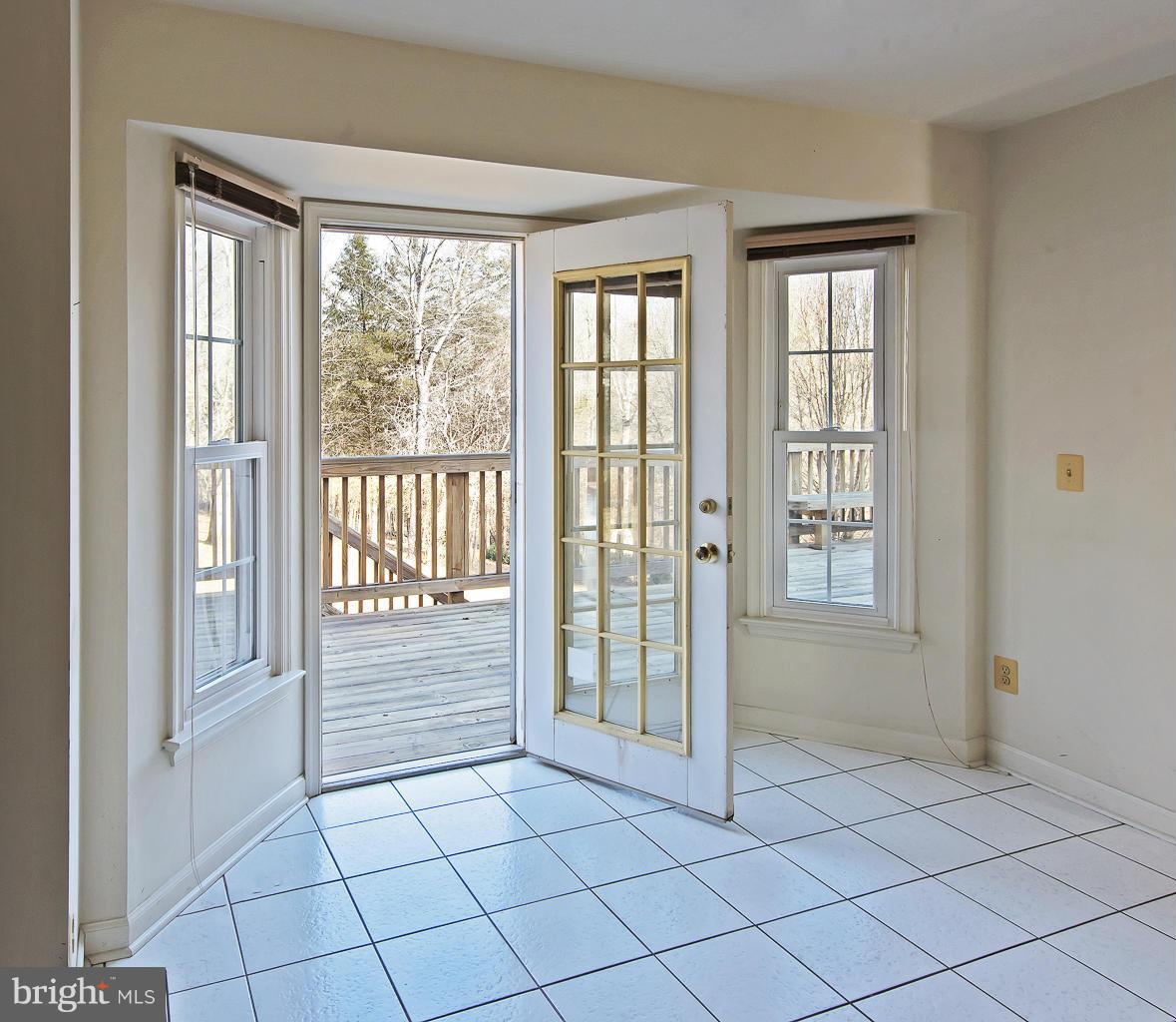 SOUTH WALES - Residential