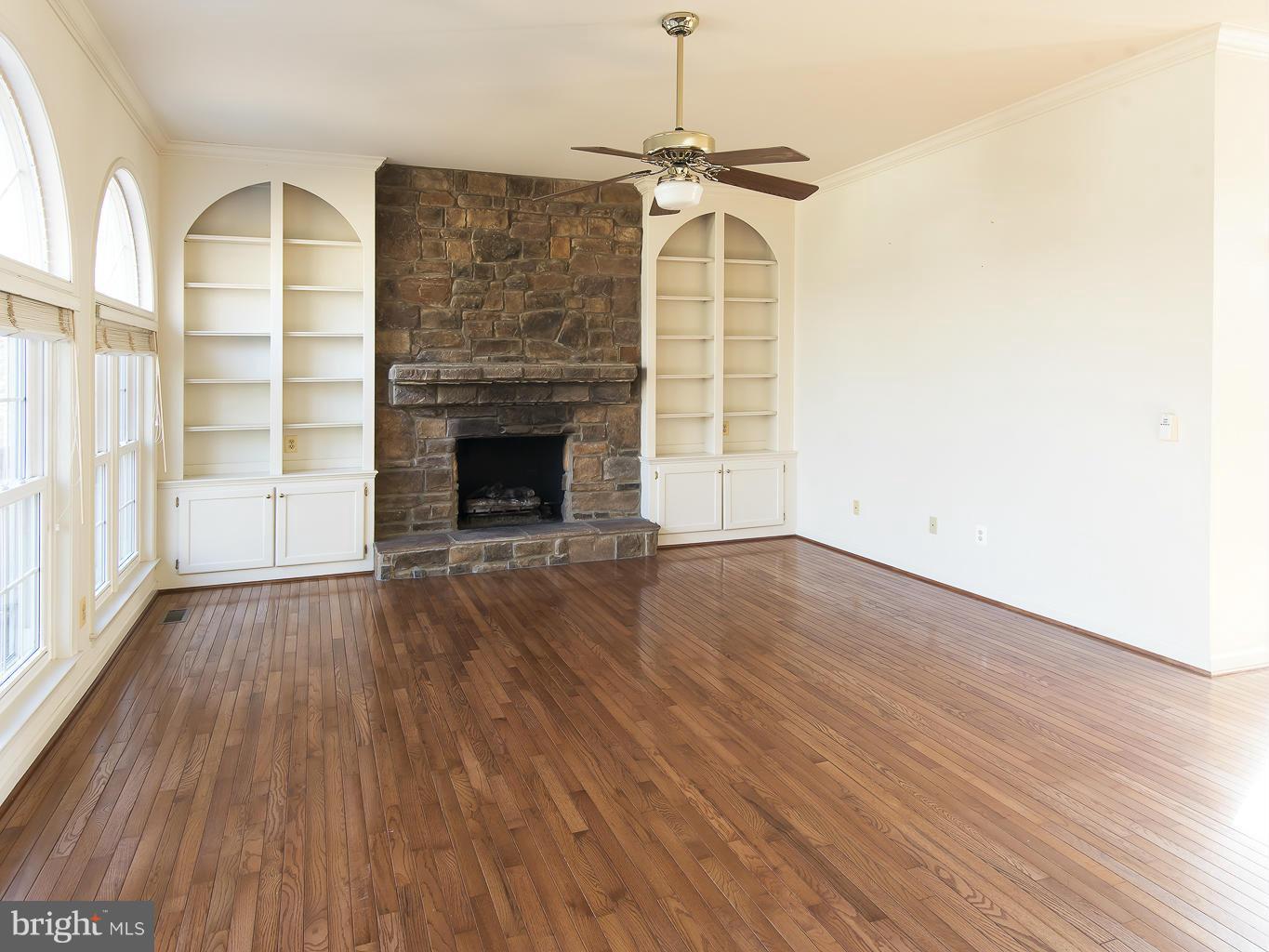 SOUTH WALES - Residential