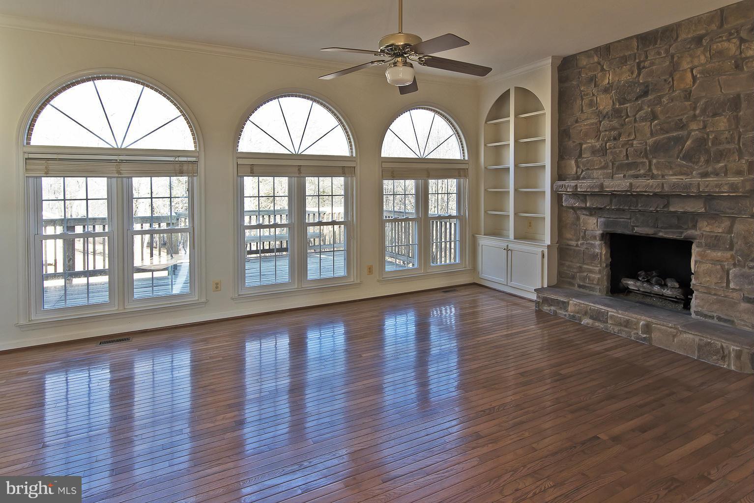 SOUTH WALES - Residential