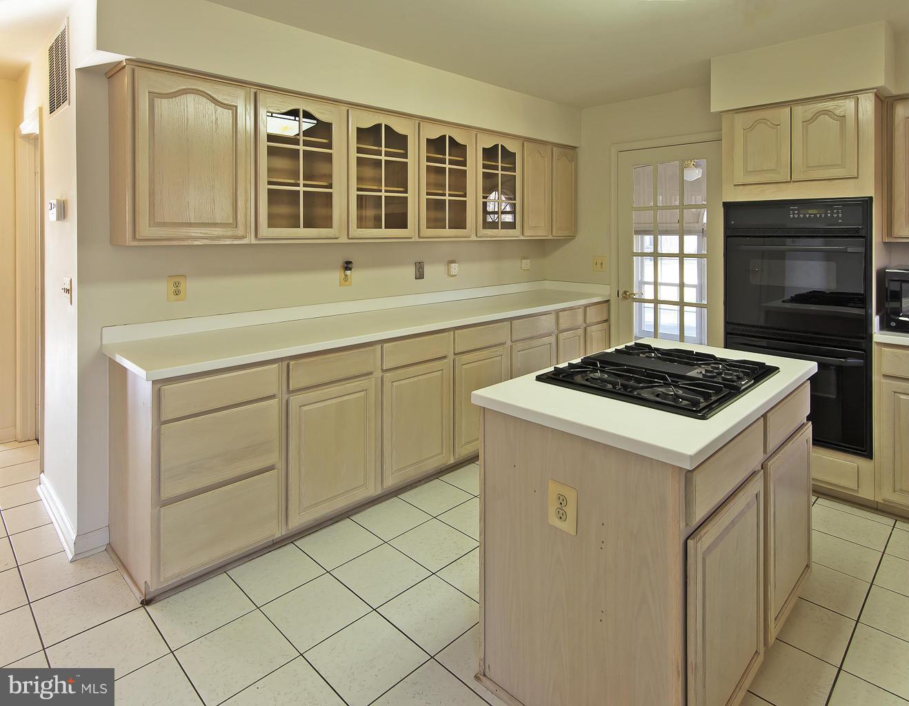 SOUTH WALES - Residential