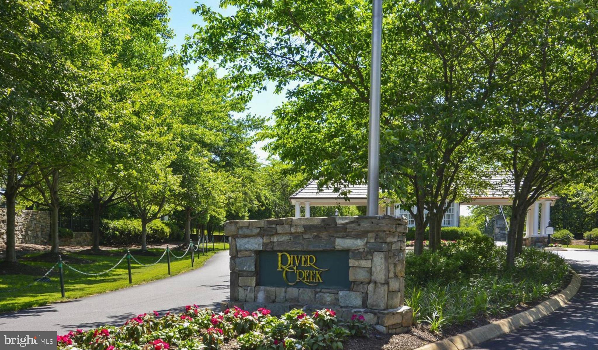 RIVER CREEK - Residential