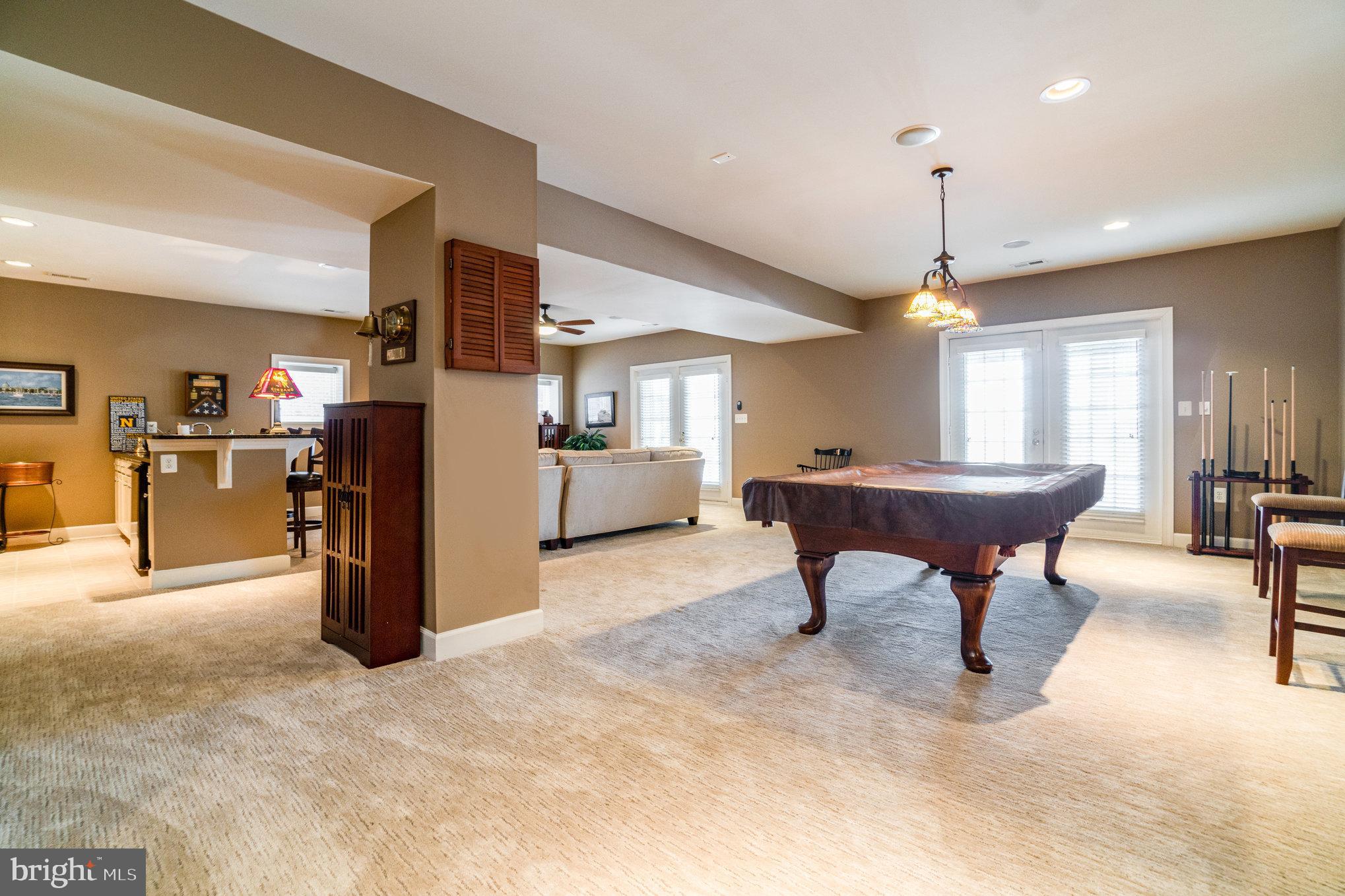 RIVER CREEK - Residential