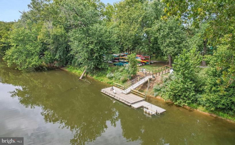 RIVER CREEK - Residential