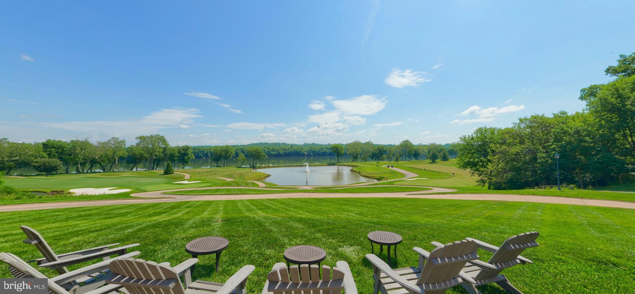 RIVER CREEK - Residential