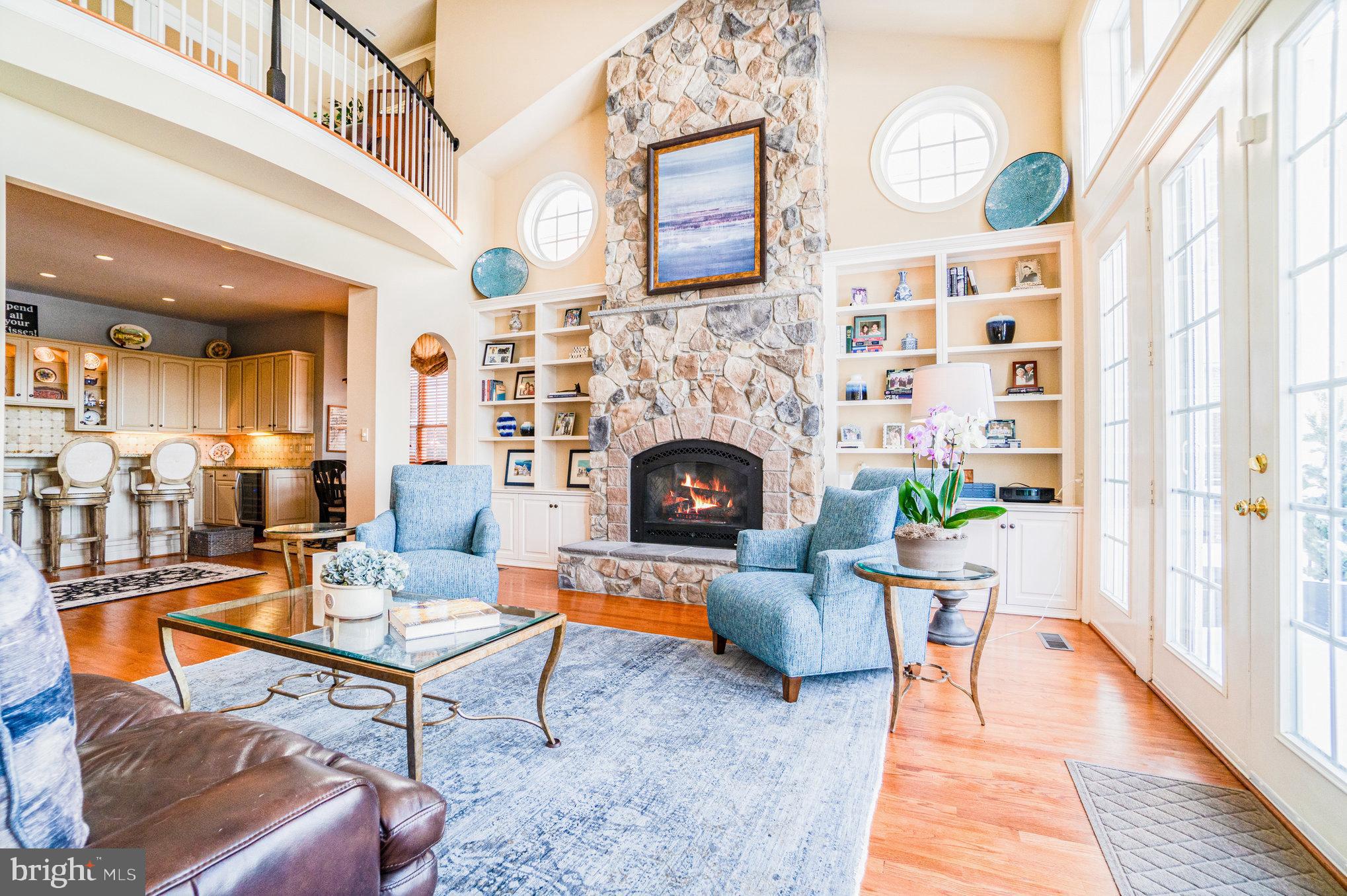 RIVER CREEK - Residential