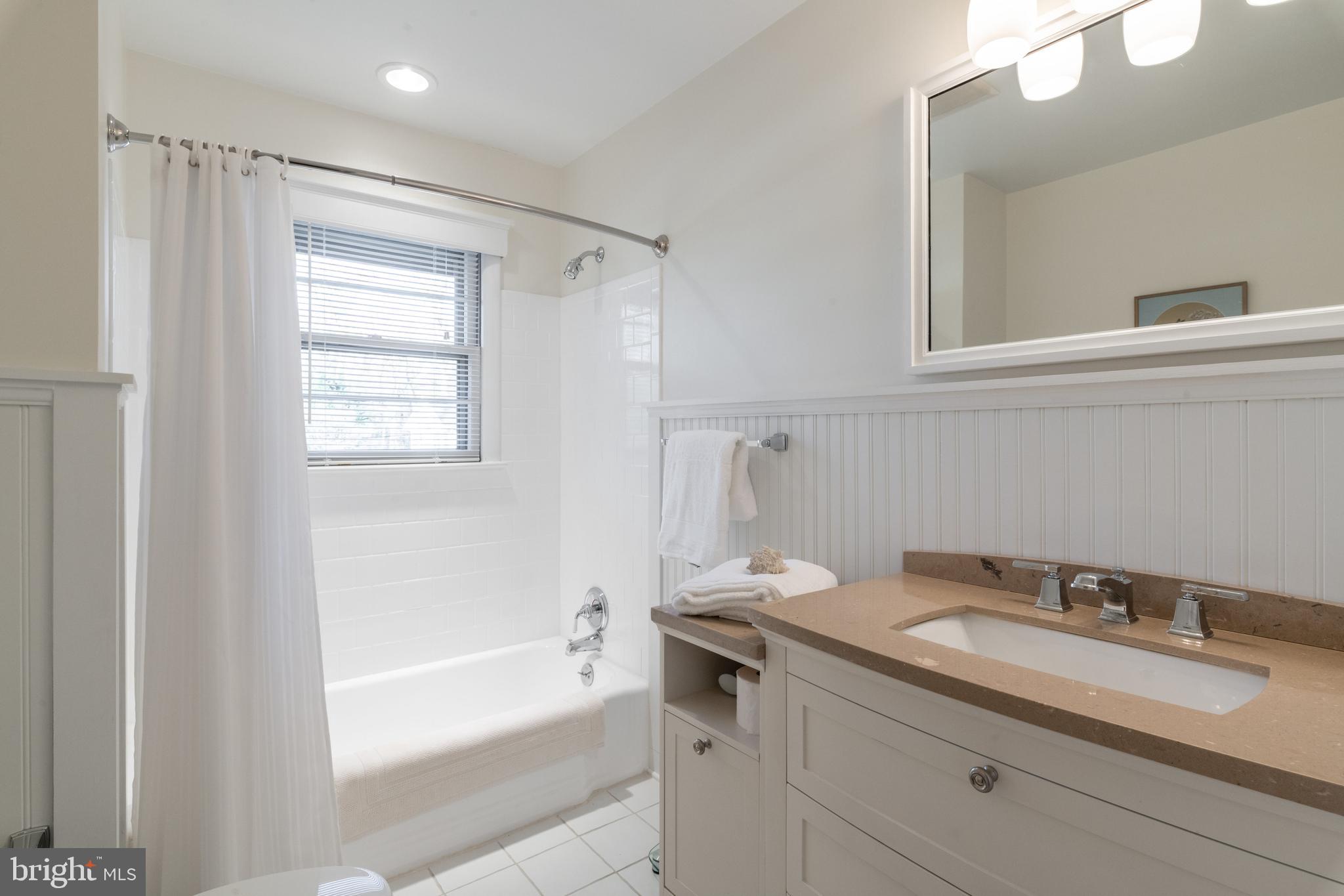 BELLE HAVEN - Residential