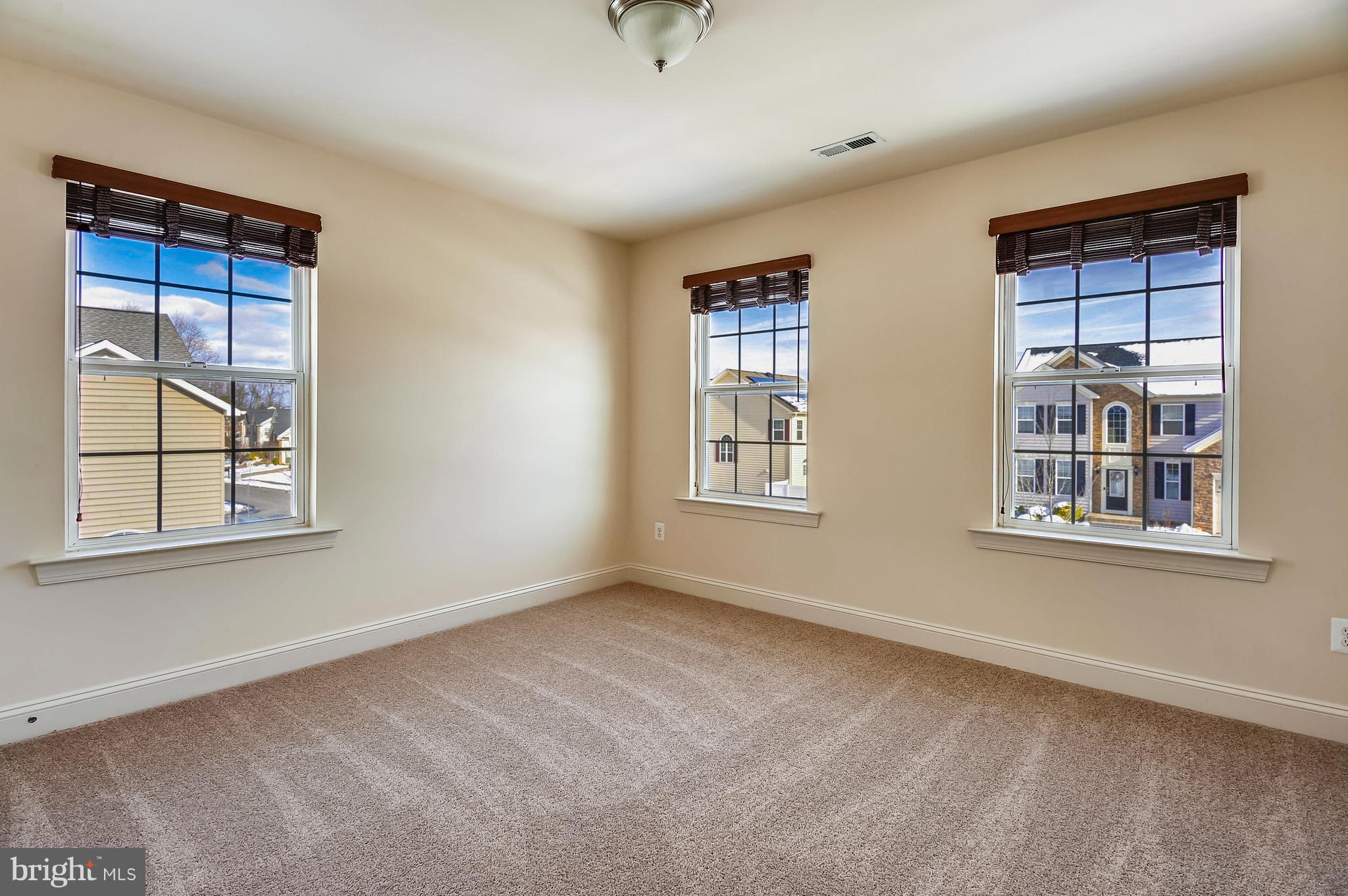 NORTH POINT - Residential