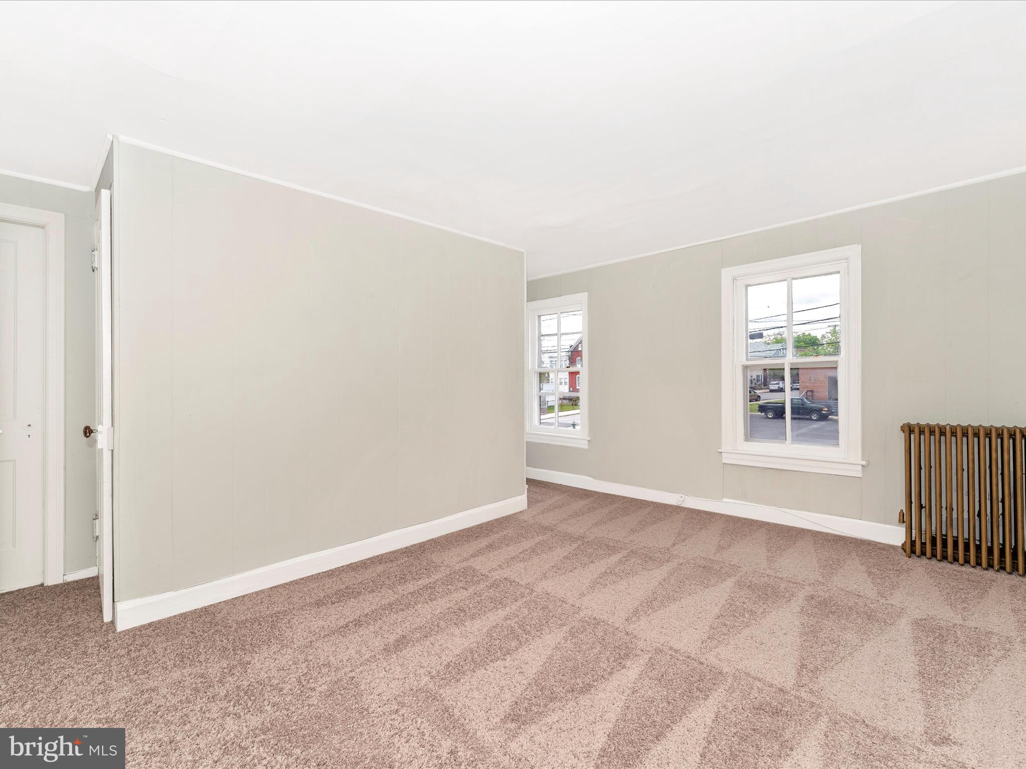 HAGERSTOWN - Residential