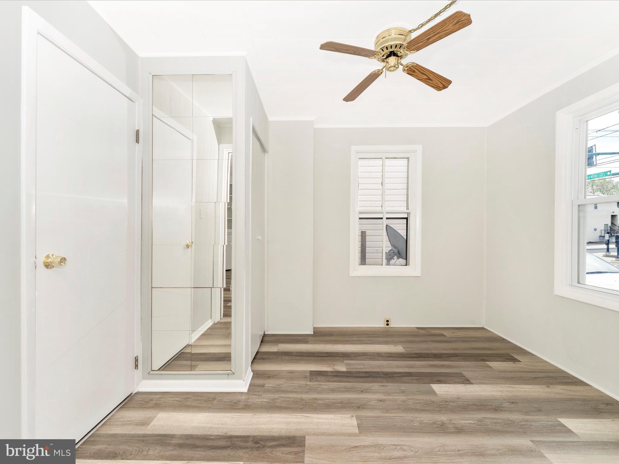 HAGERSTOWN - Residential