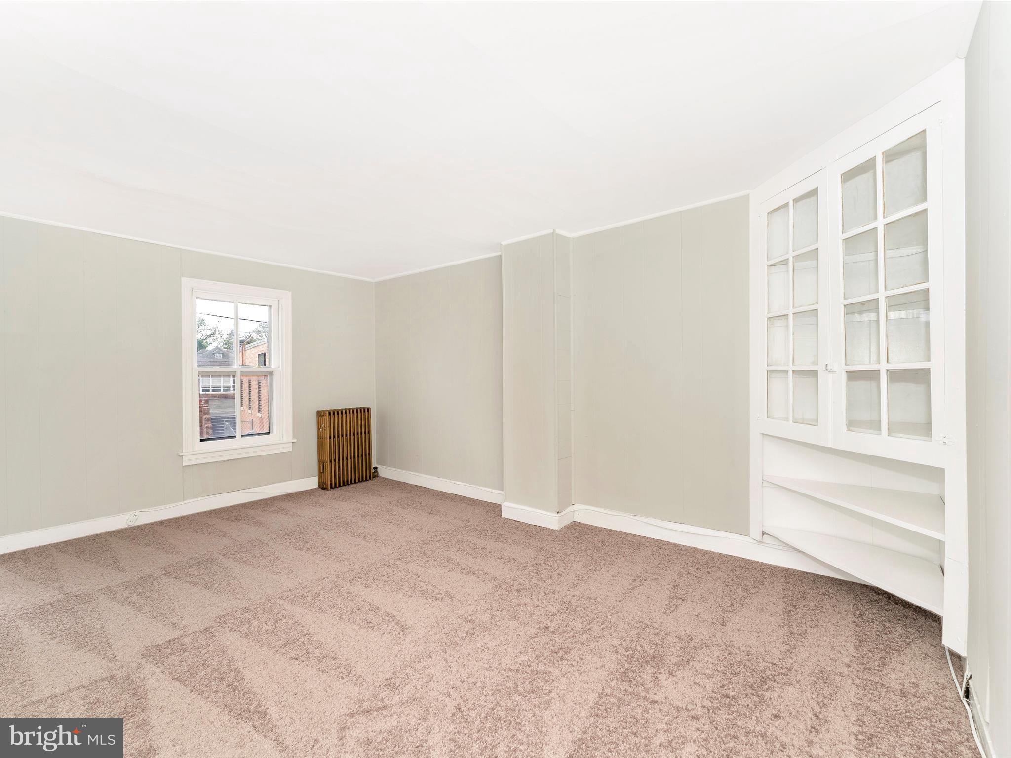 HAGERSTOWN - Residential