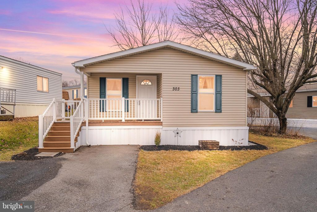 Photo of 303 Basil Court, YORK, PA 17402 (MLS # PAYK2095966)