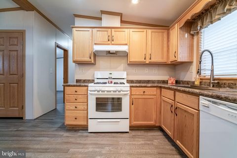 Tiny photo for 303 Basil Court, YORK, PA 17402 (MLS # PAYK2095966)