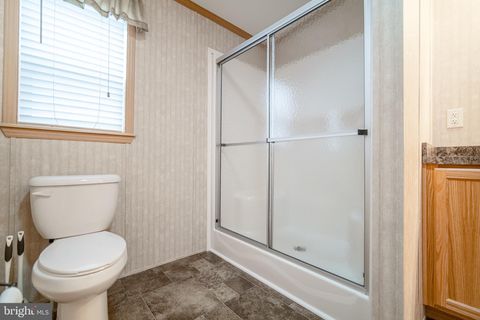 Tiny photo for 303 Basil Court, YORK, PA 17402 (MLS # PAYK2095966)