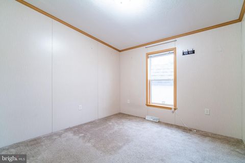 Tiny photo for 303 Basil Court, YORK, PA 17402 (MLS # PAYK2095966)