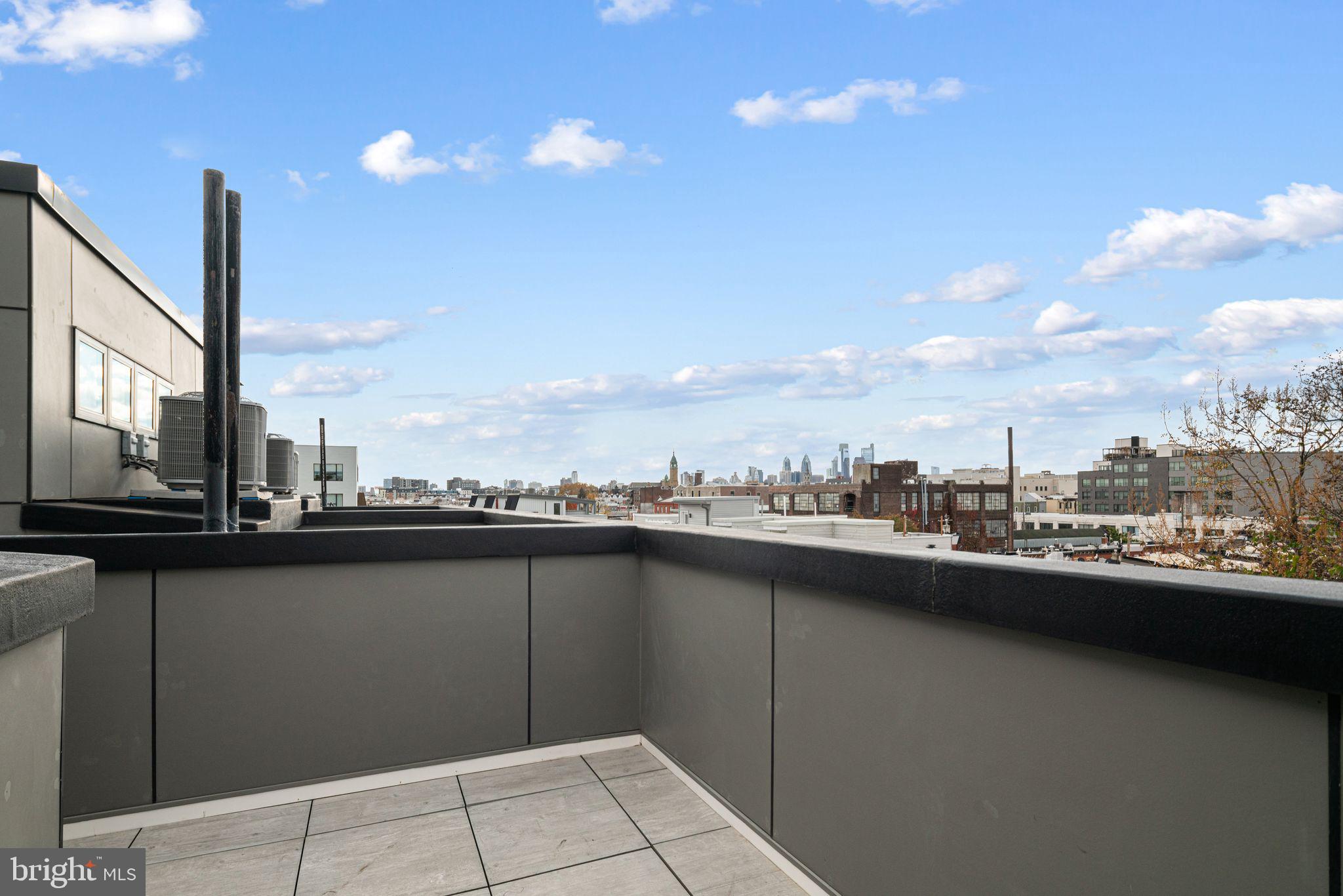 OLDE KENSINGTON - Residential Lease