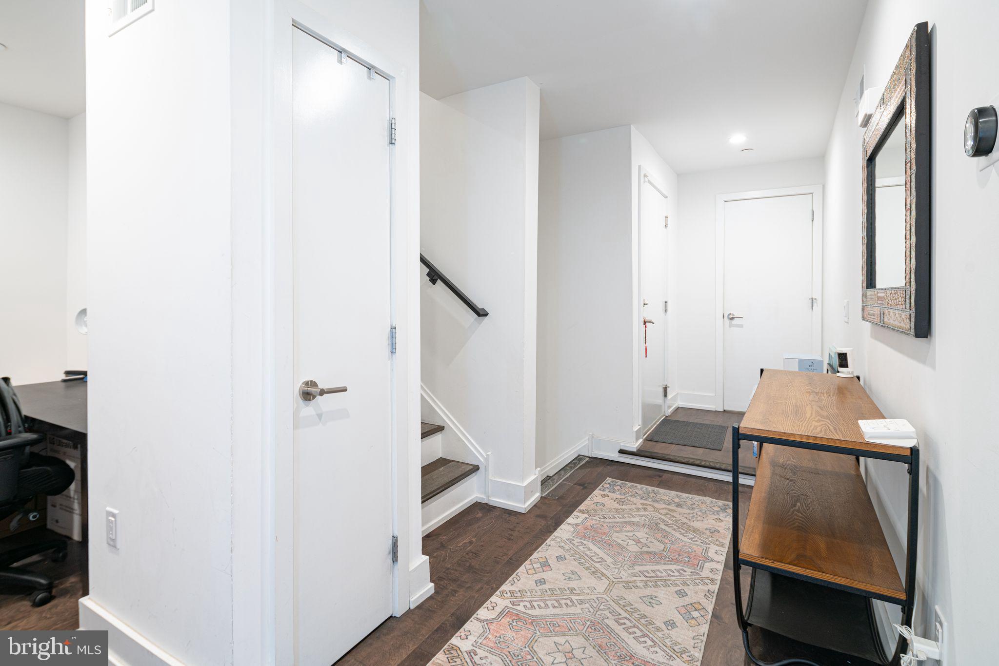 OLDE KENSINGTON - Residential Lease