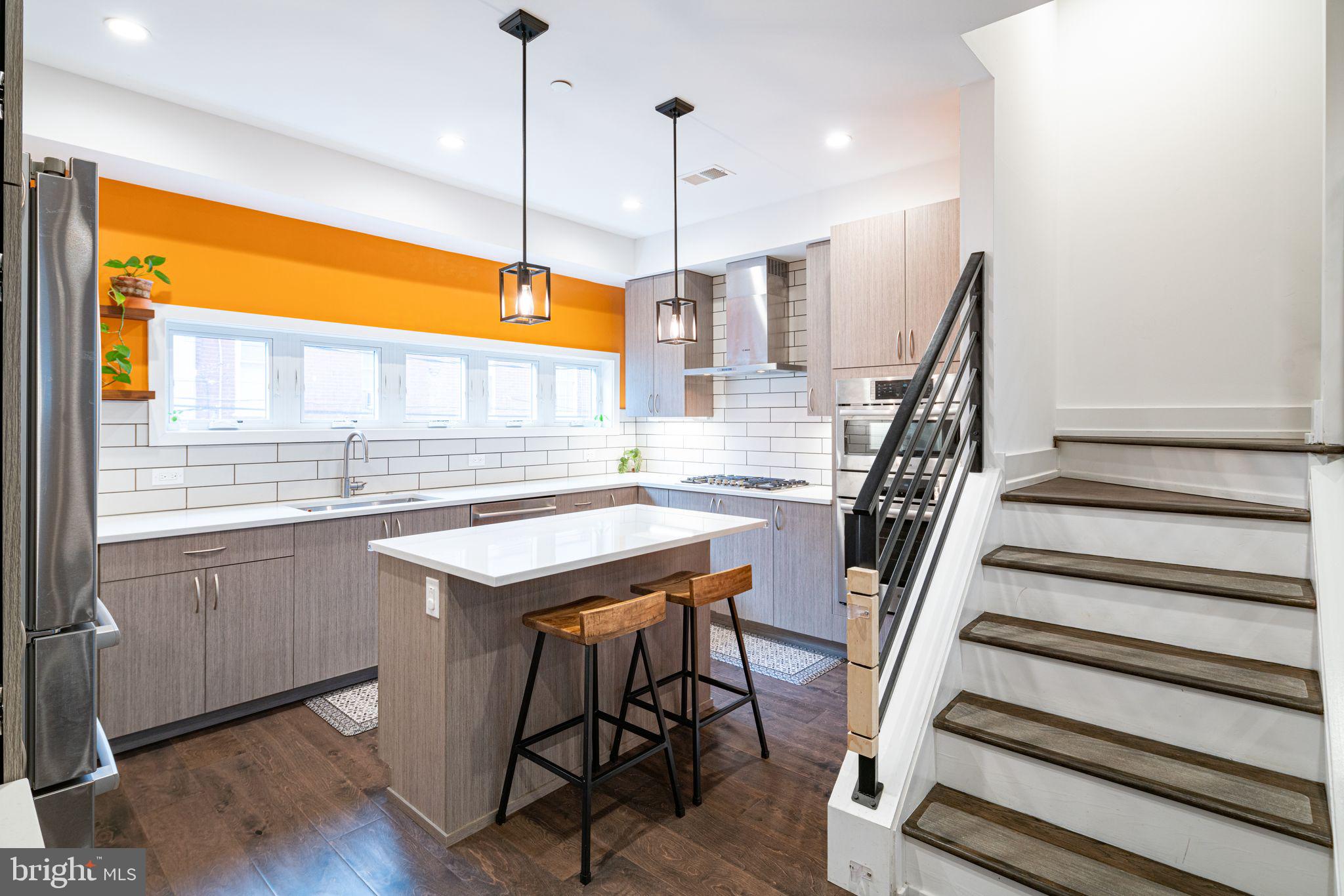 OLDE KENSINGTON - Residential Lease