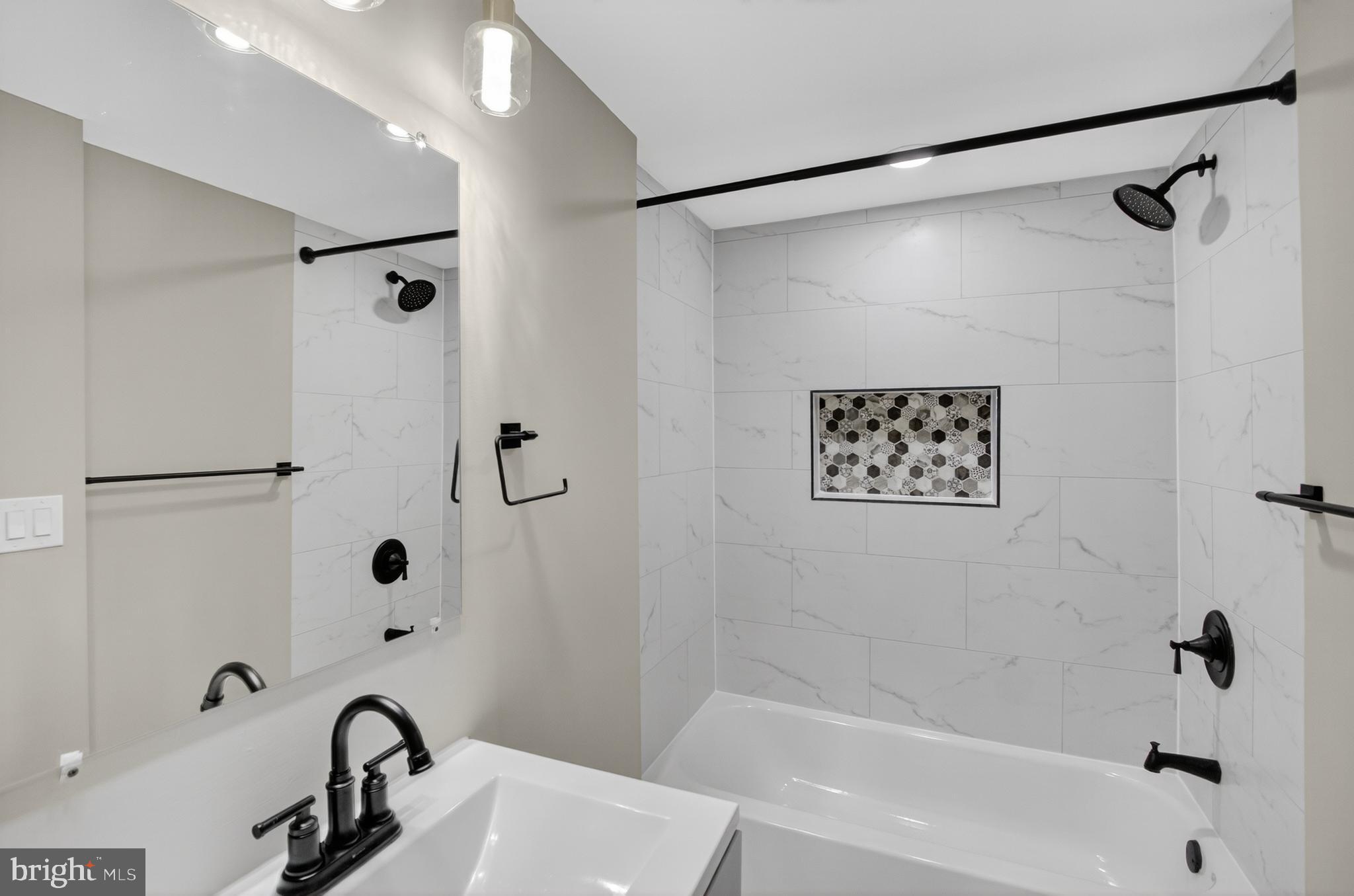 CHEVERLY 04A - Residential