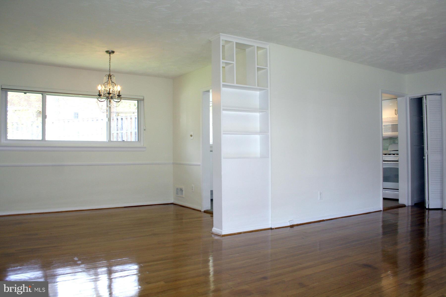 LONGMEADOW - Residential Lease