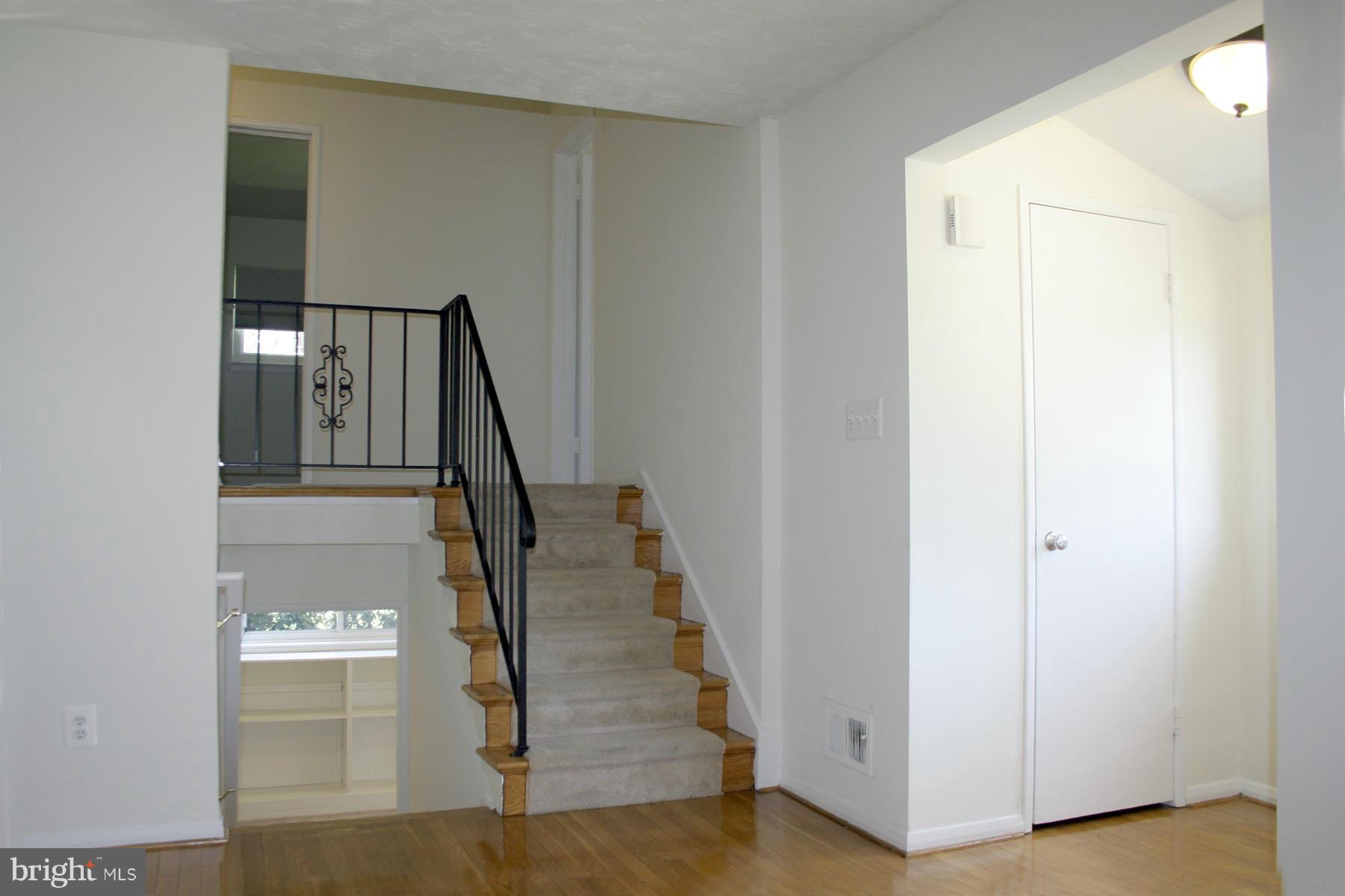 LONGMEADOW - Residential Lease