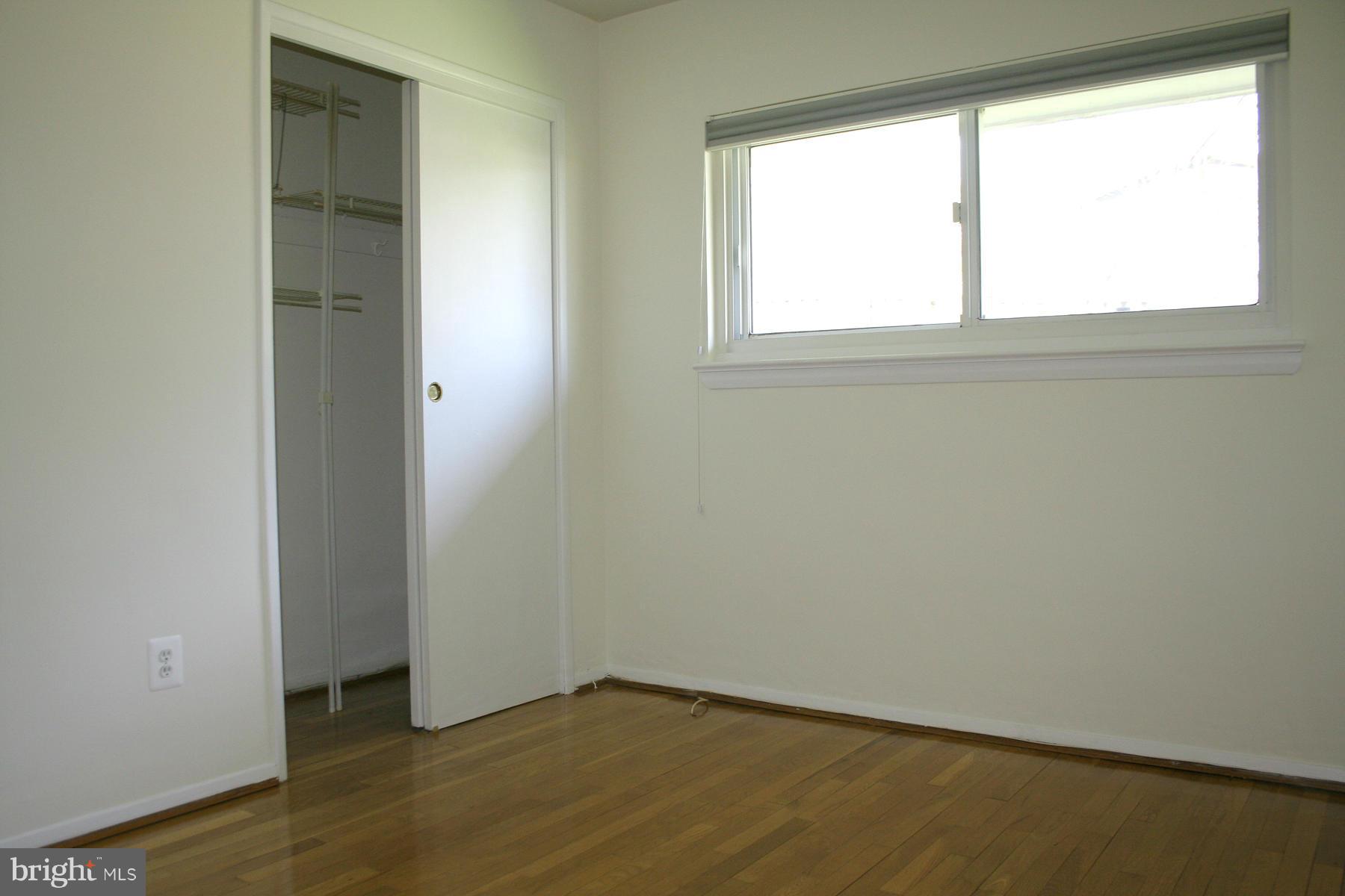 LONGMEADOW - Residential Lease