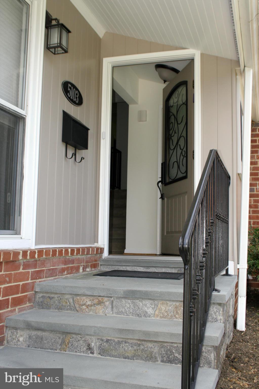 LONGMEADOW - Residential Lease