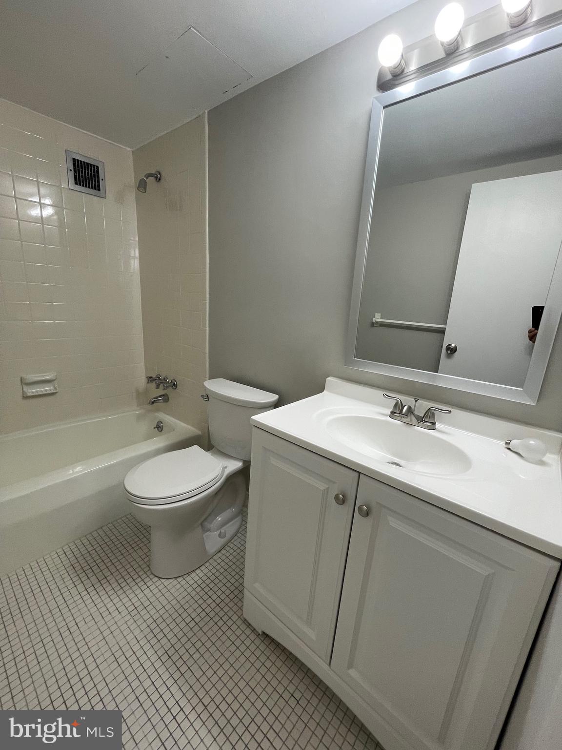 MARK 70 - Residential