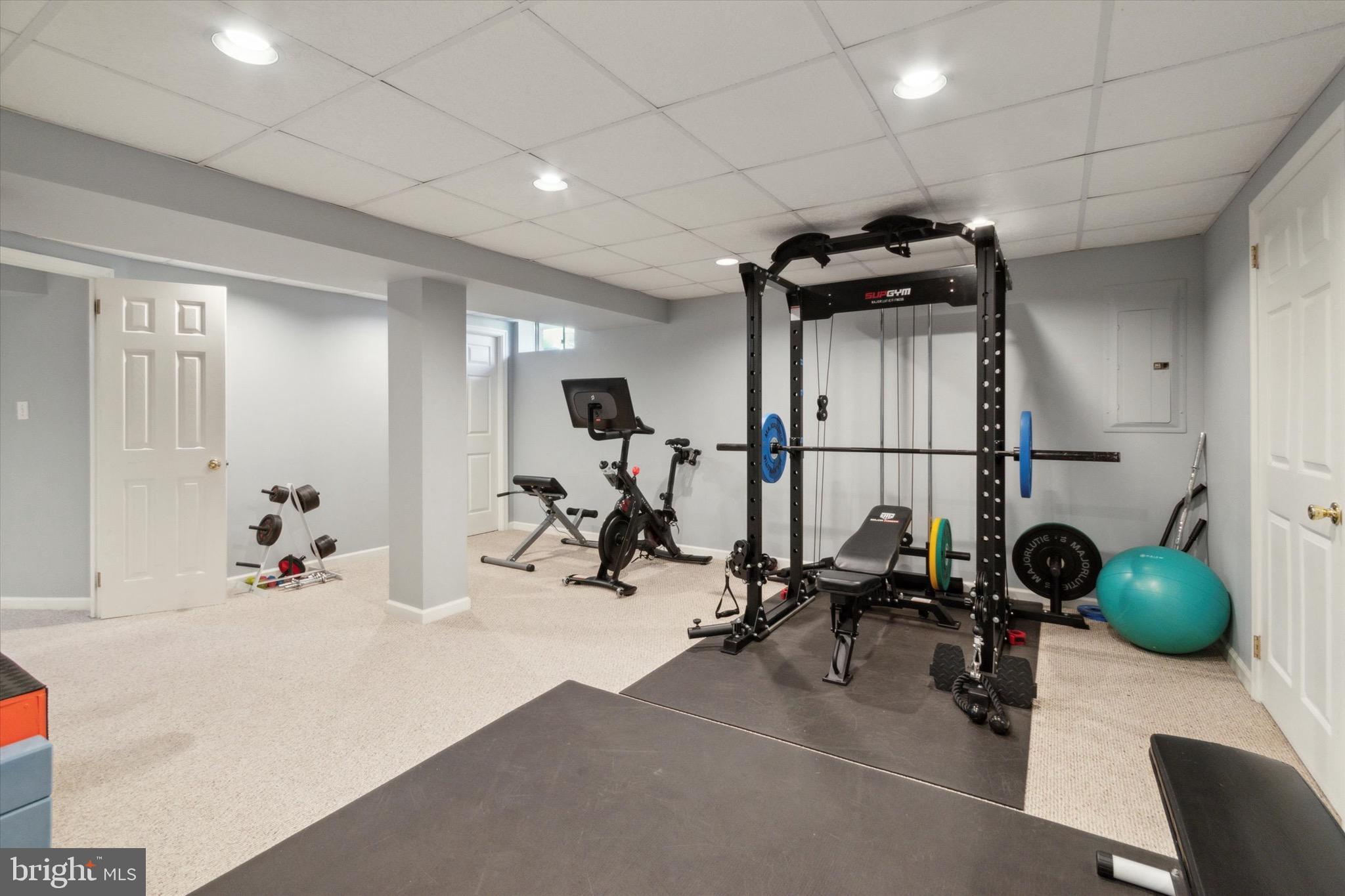 WATERFORD GREENE - Residential