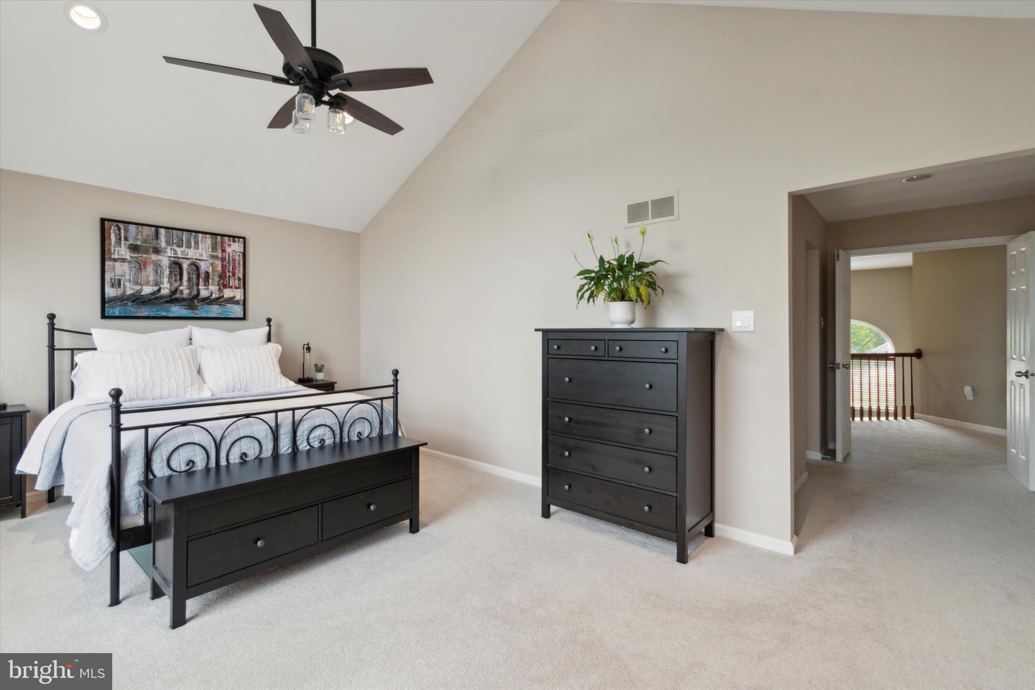 WATERFORD GREENE - Residential