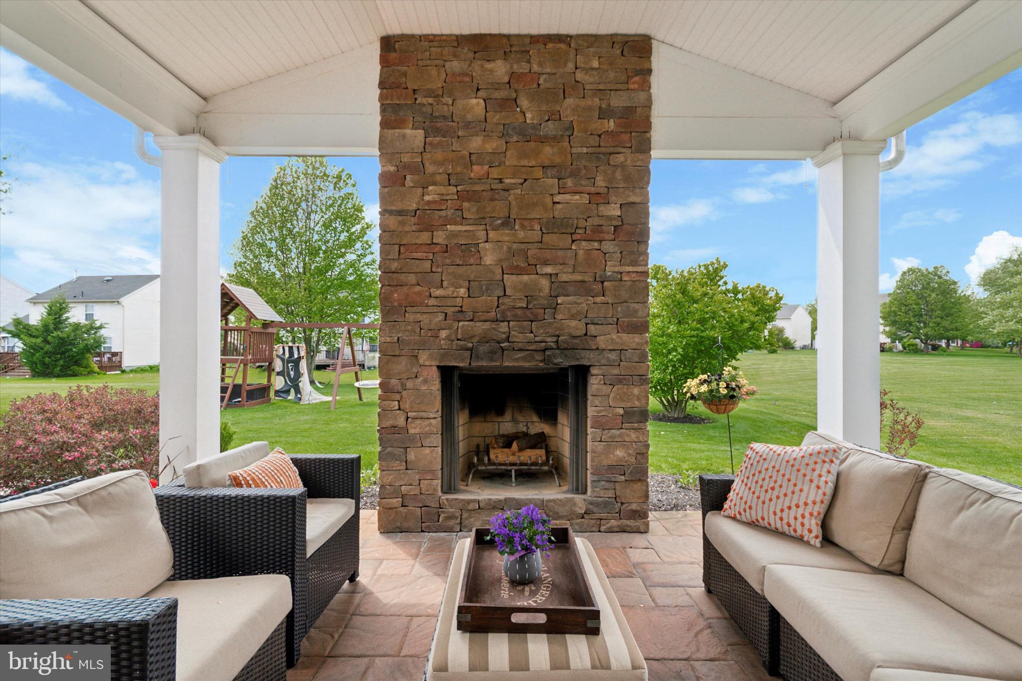 WATERFORD GREENE - Residential