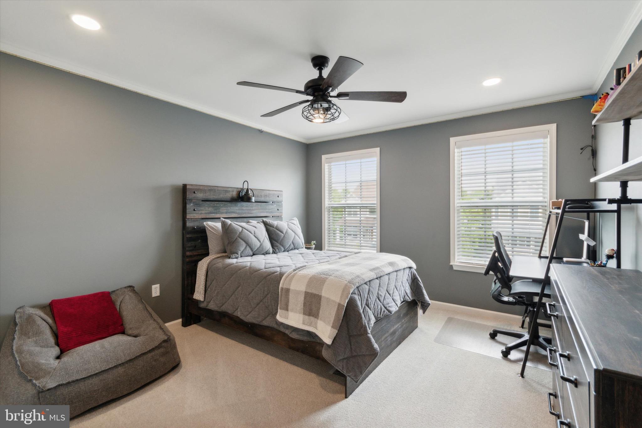 WATERFORD GREENE - Residential