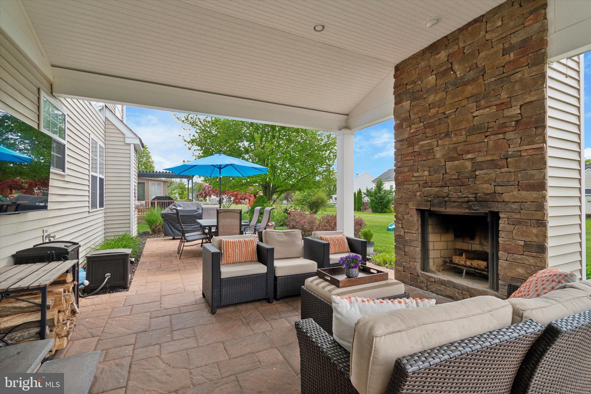 WATERFORD GREENE - Residential