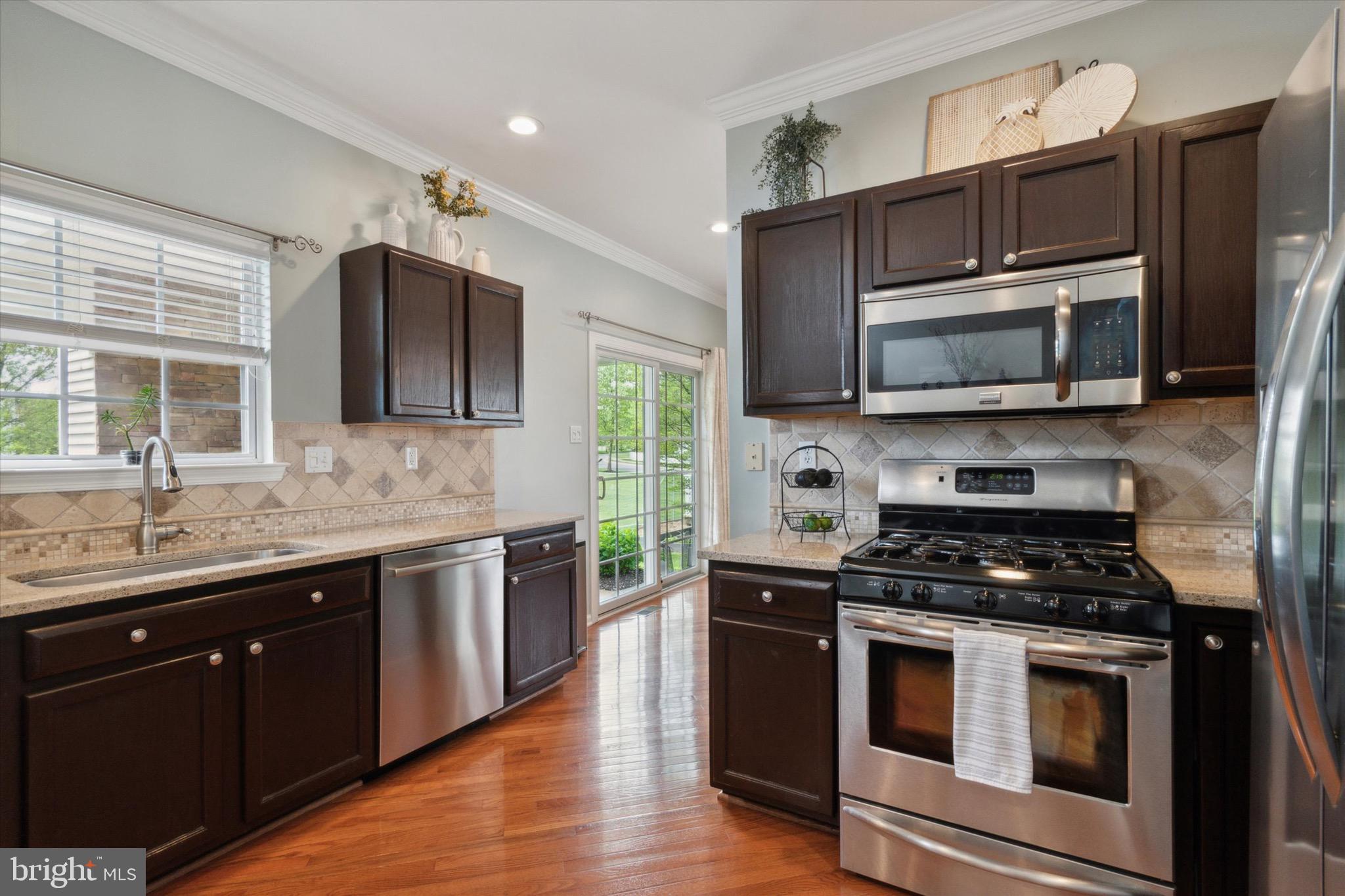 WATERFORD GREENE - Residential