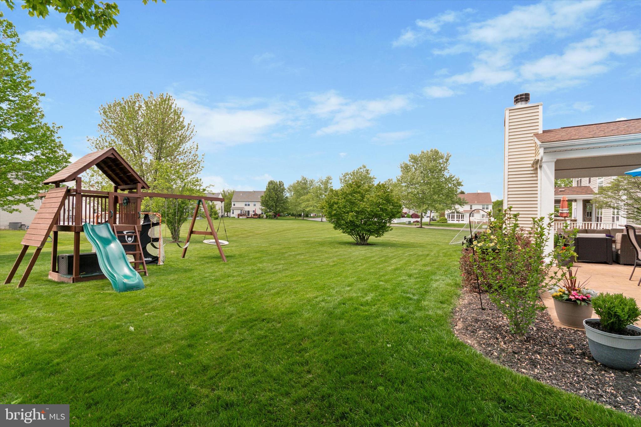 WATERFORD GREENE - Residential