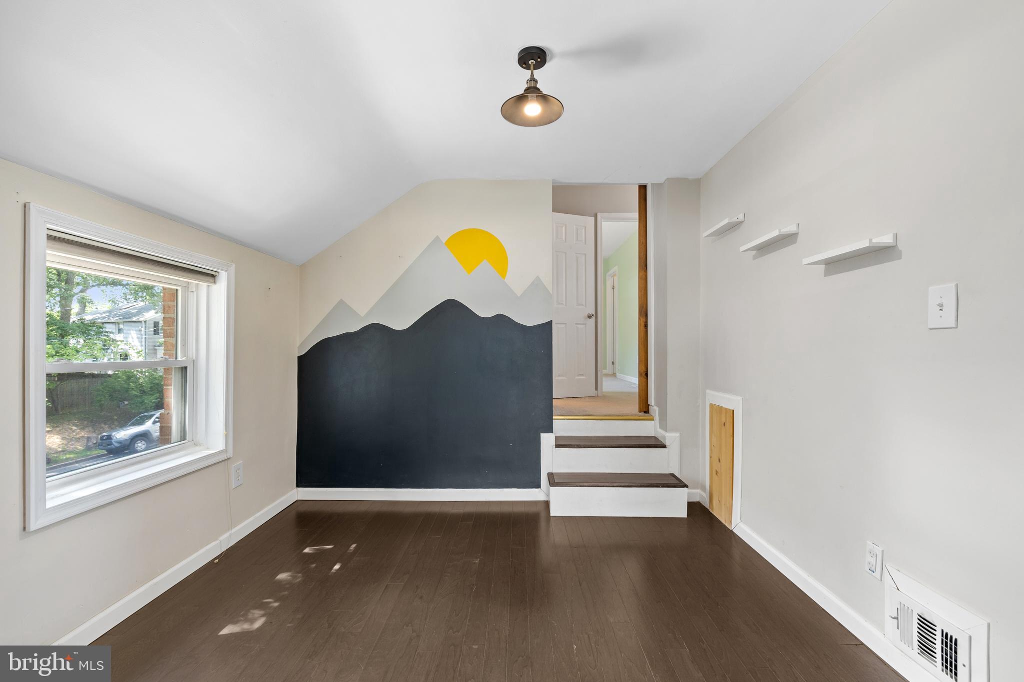 COLUMBIA FOREST - Residential Lease